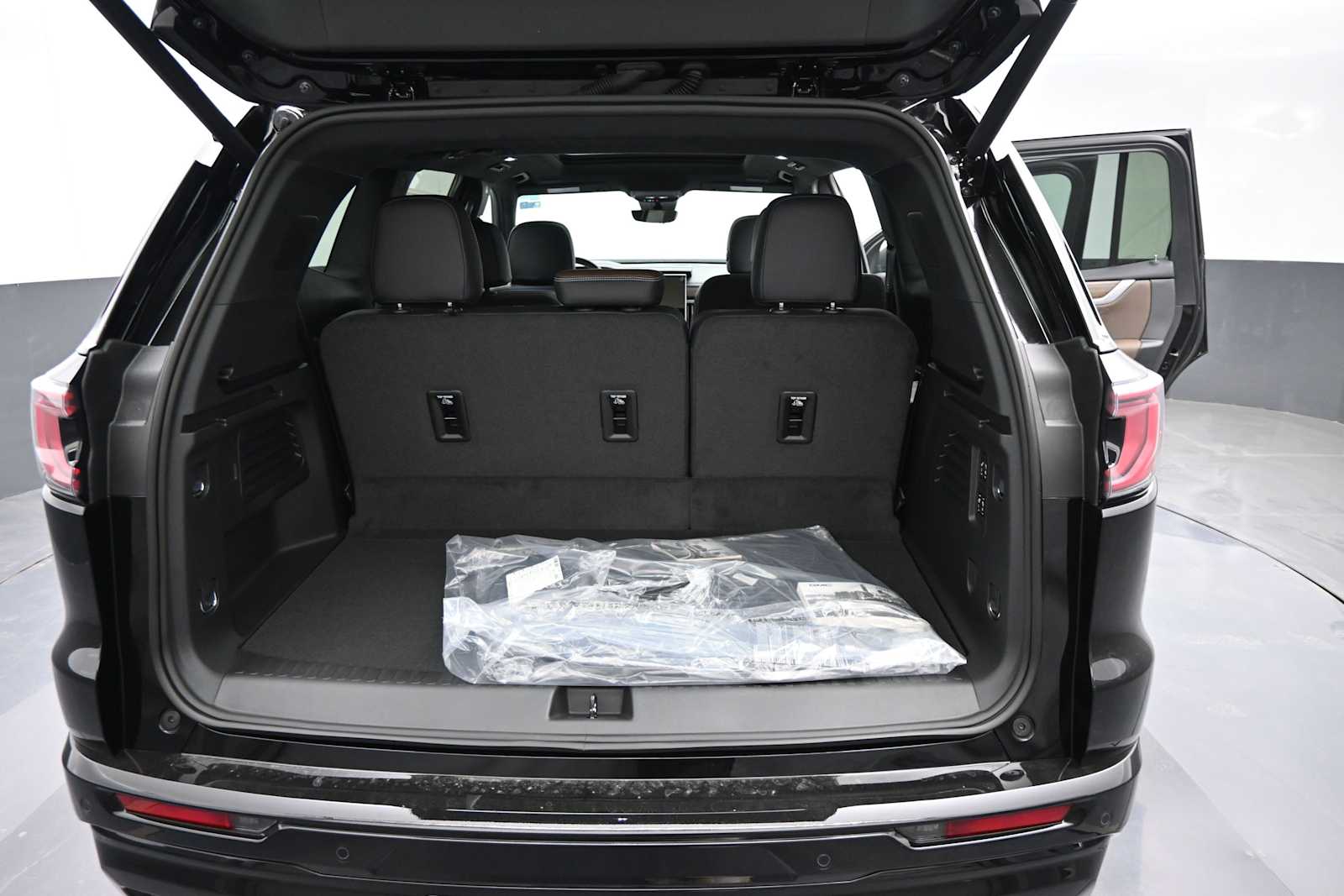 2026 GMC Acadia Denali Ultimate AWD