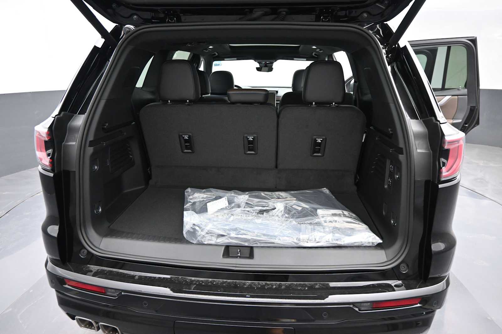 2026 GMC Acadia Denali Ultimate AWD
