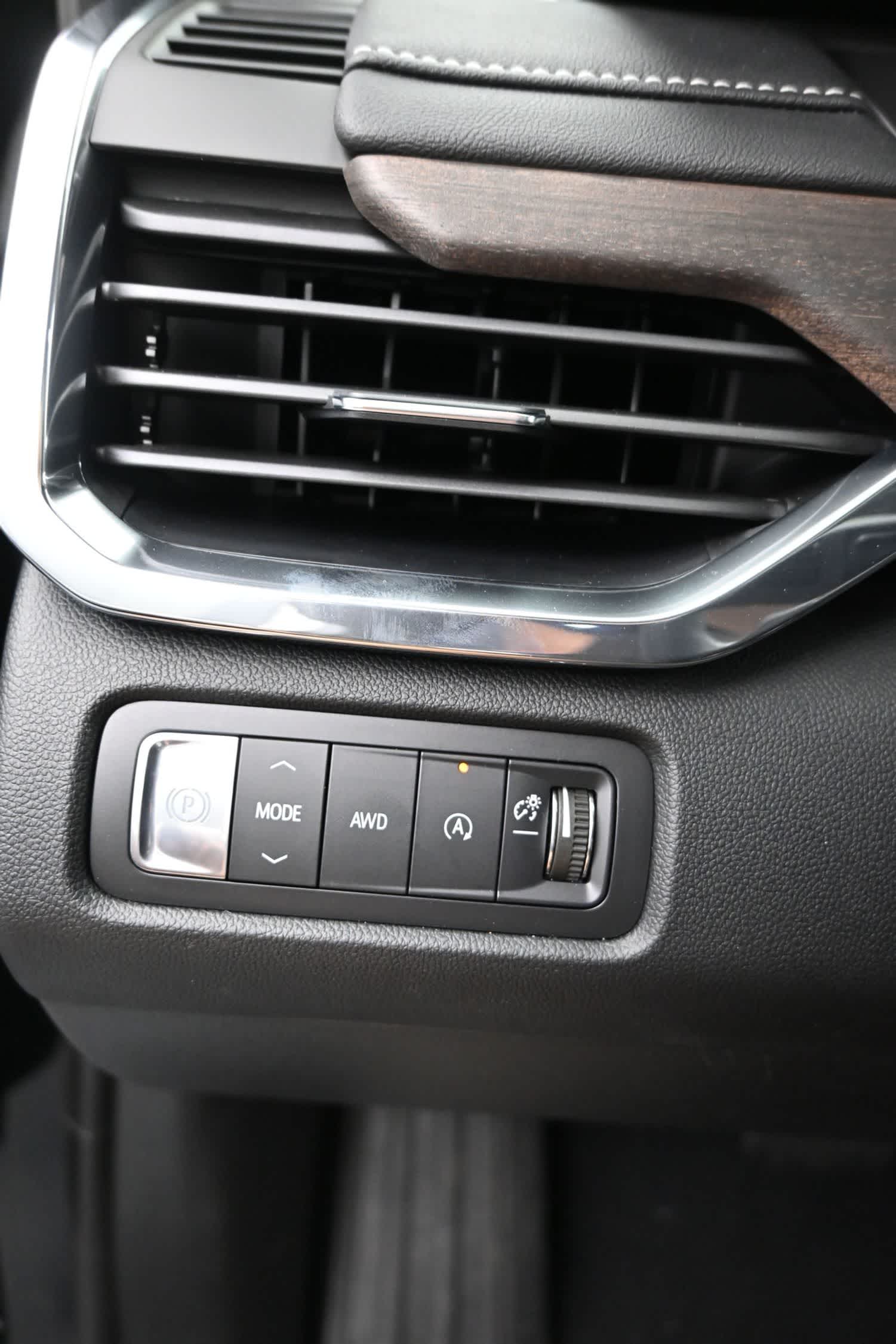 2026 GMC Acadia Denali Ultimate AWD