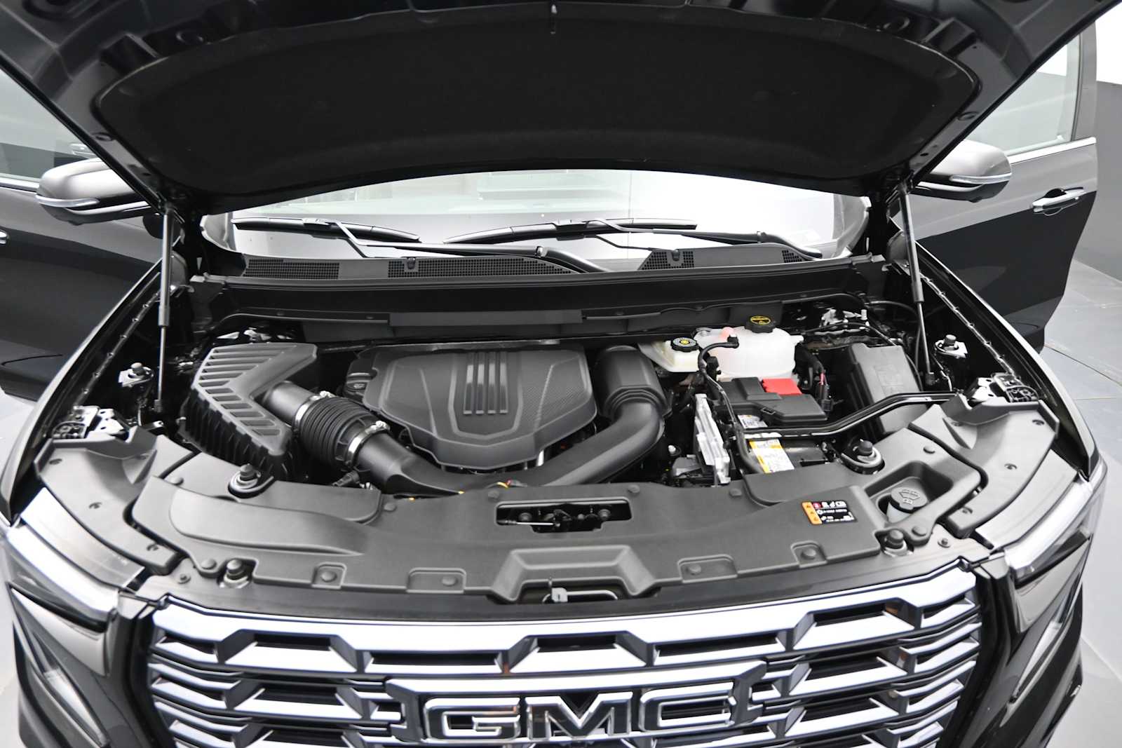 2026 GMC Acadia Denali Ultimate AWD