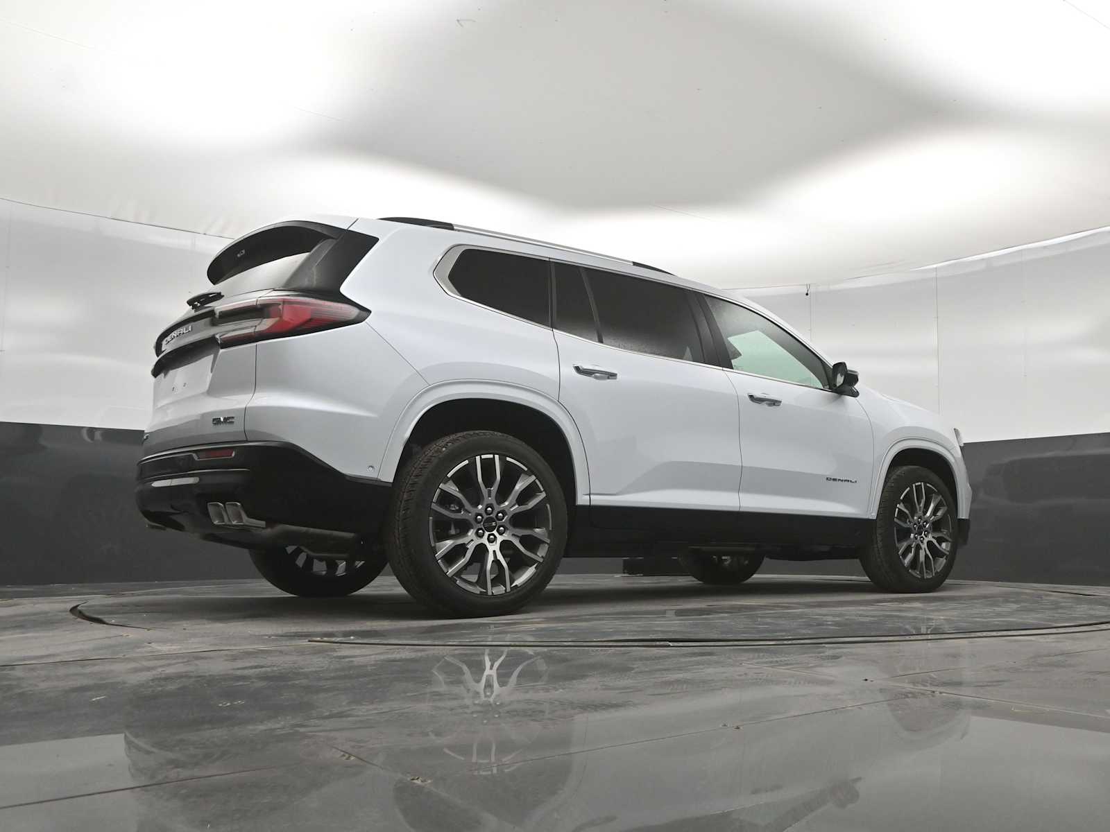 2026 GMC Acadia Denali Ultimate AWD