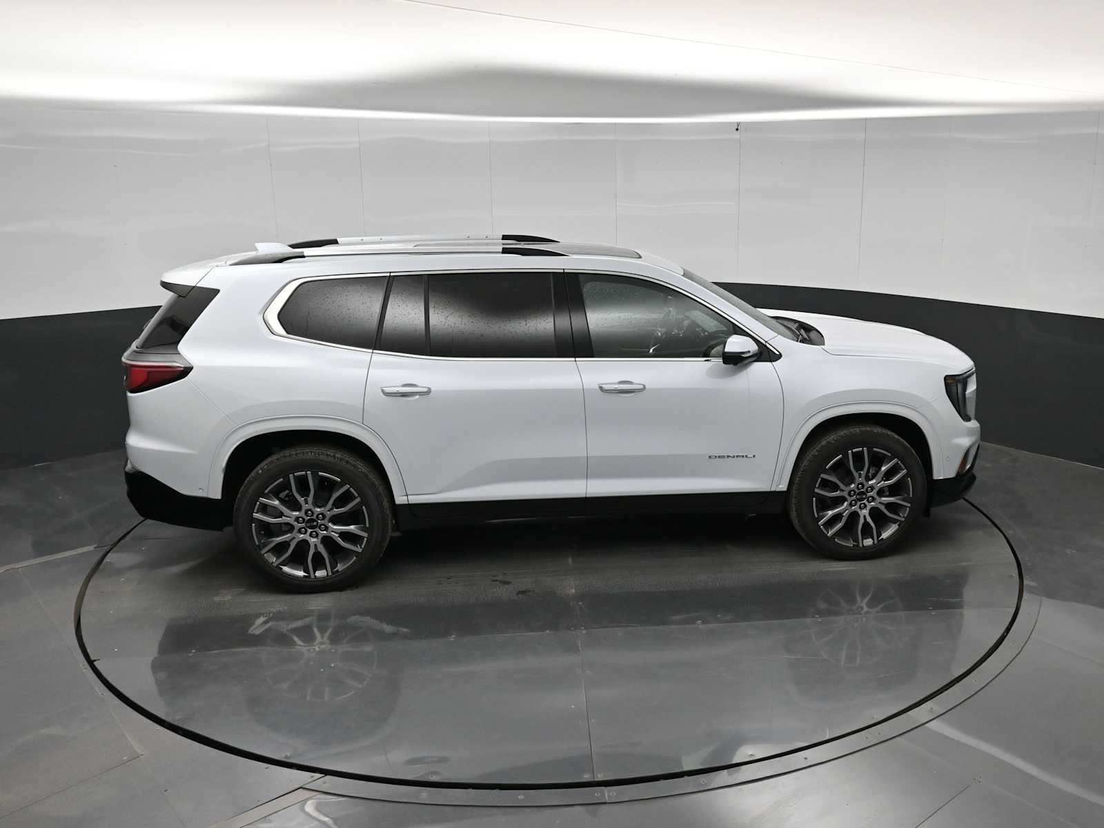 2026 GMC Acadia Denali Ultimate AWD
