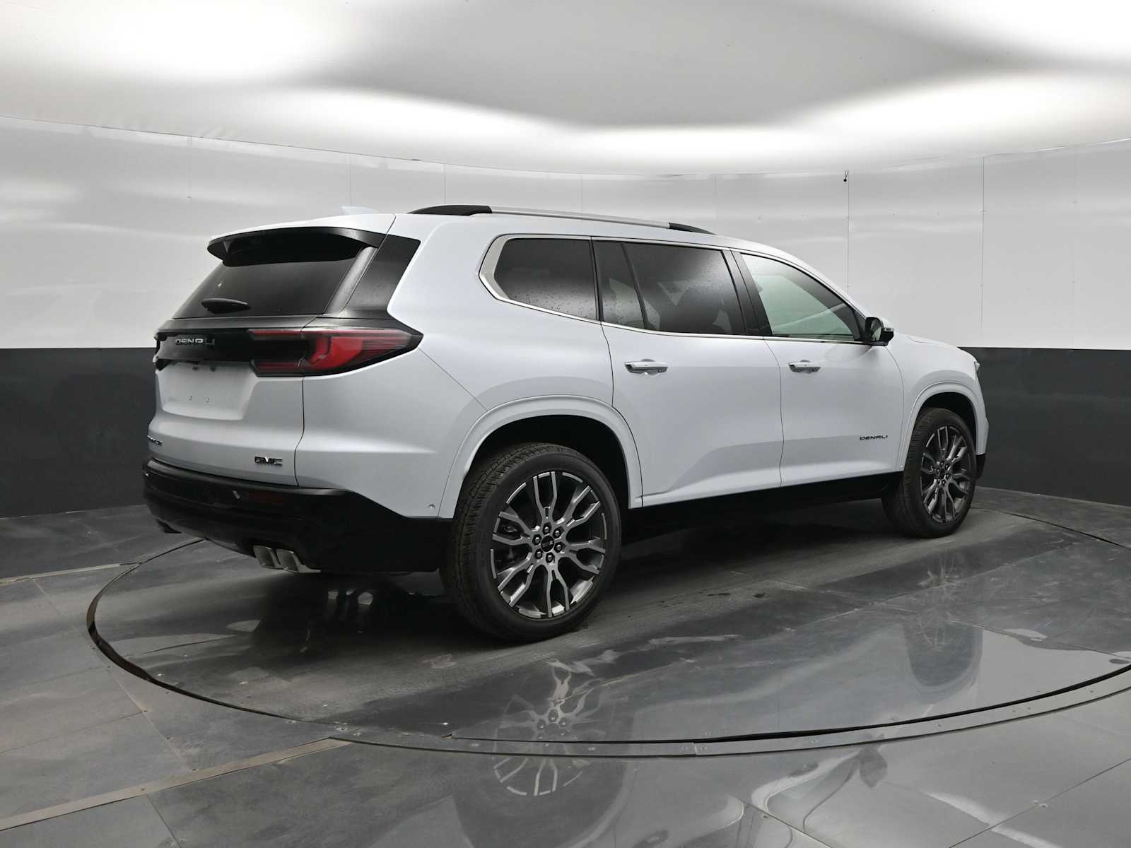 2026 GMC Acadia Denali Ultimate AWD
