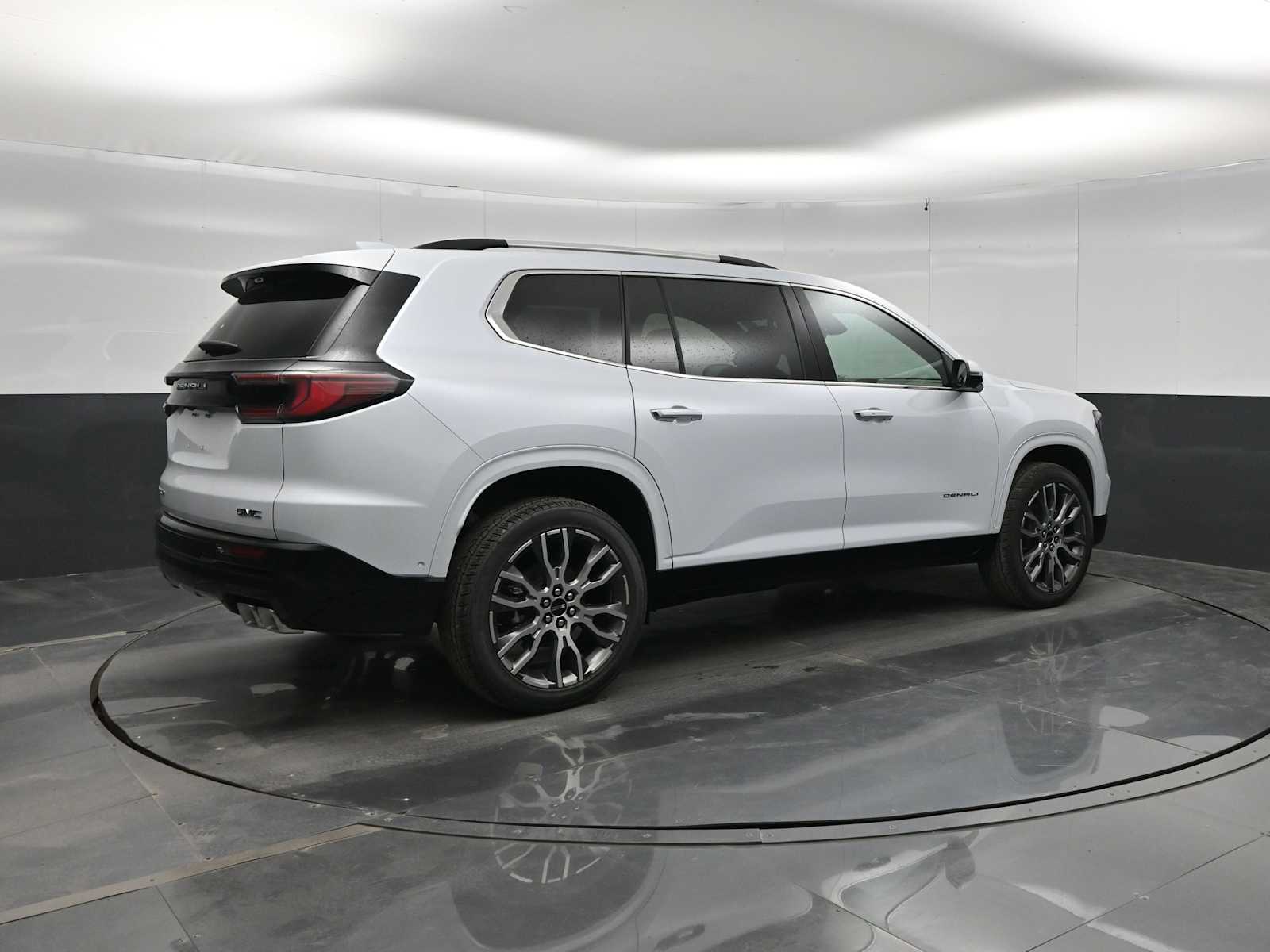 2026 GMC Acadia Denali Ultimate AWD