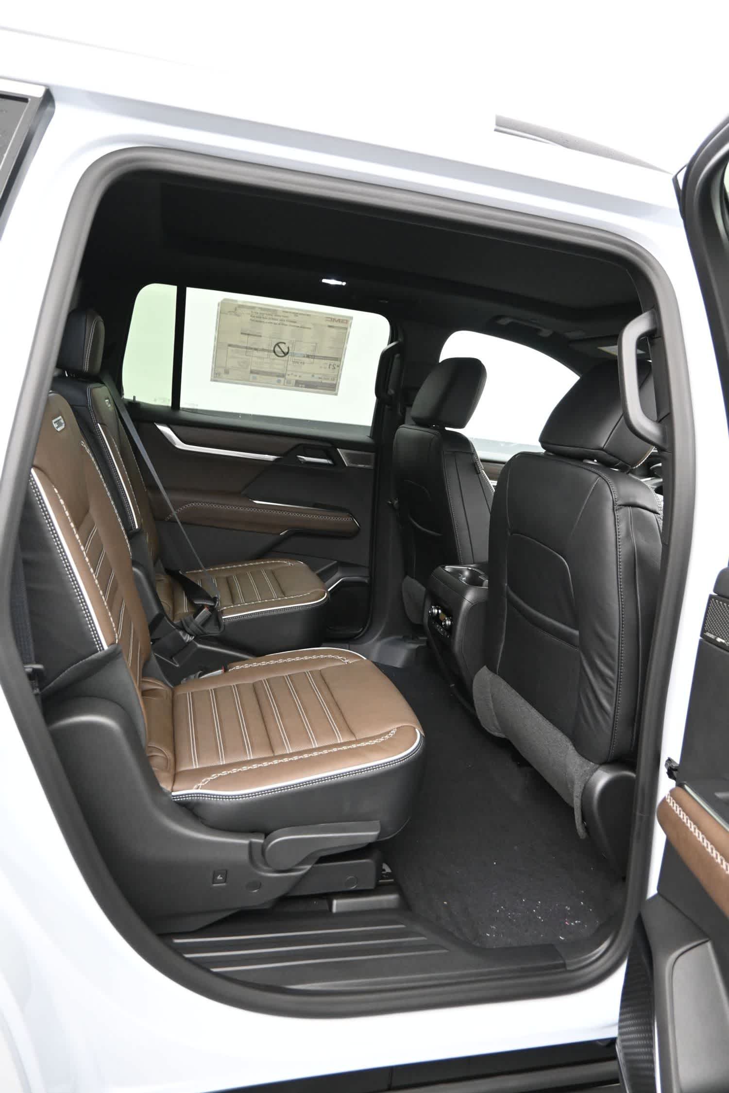 2026 GMC Acadia Denali Ultimate AWD