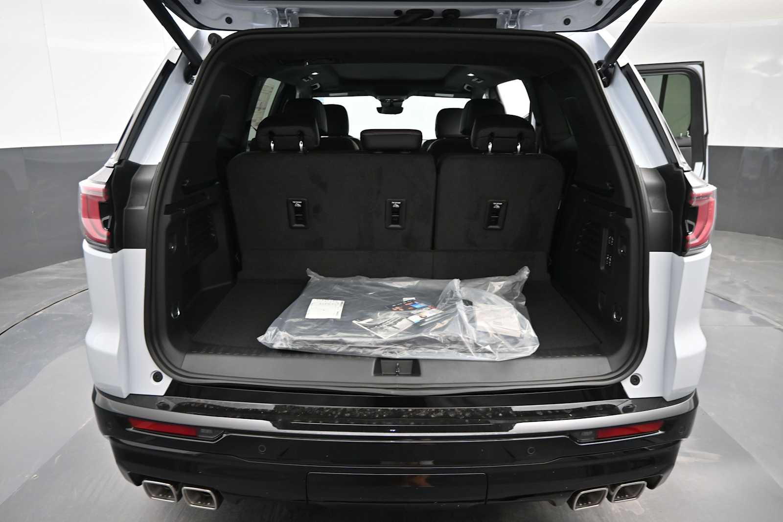 2026 GMC Acadia Denali Ultimate AWD