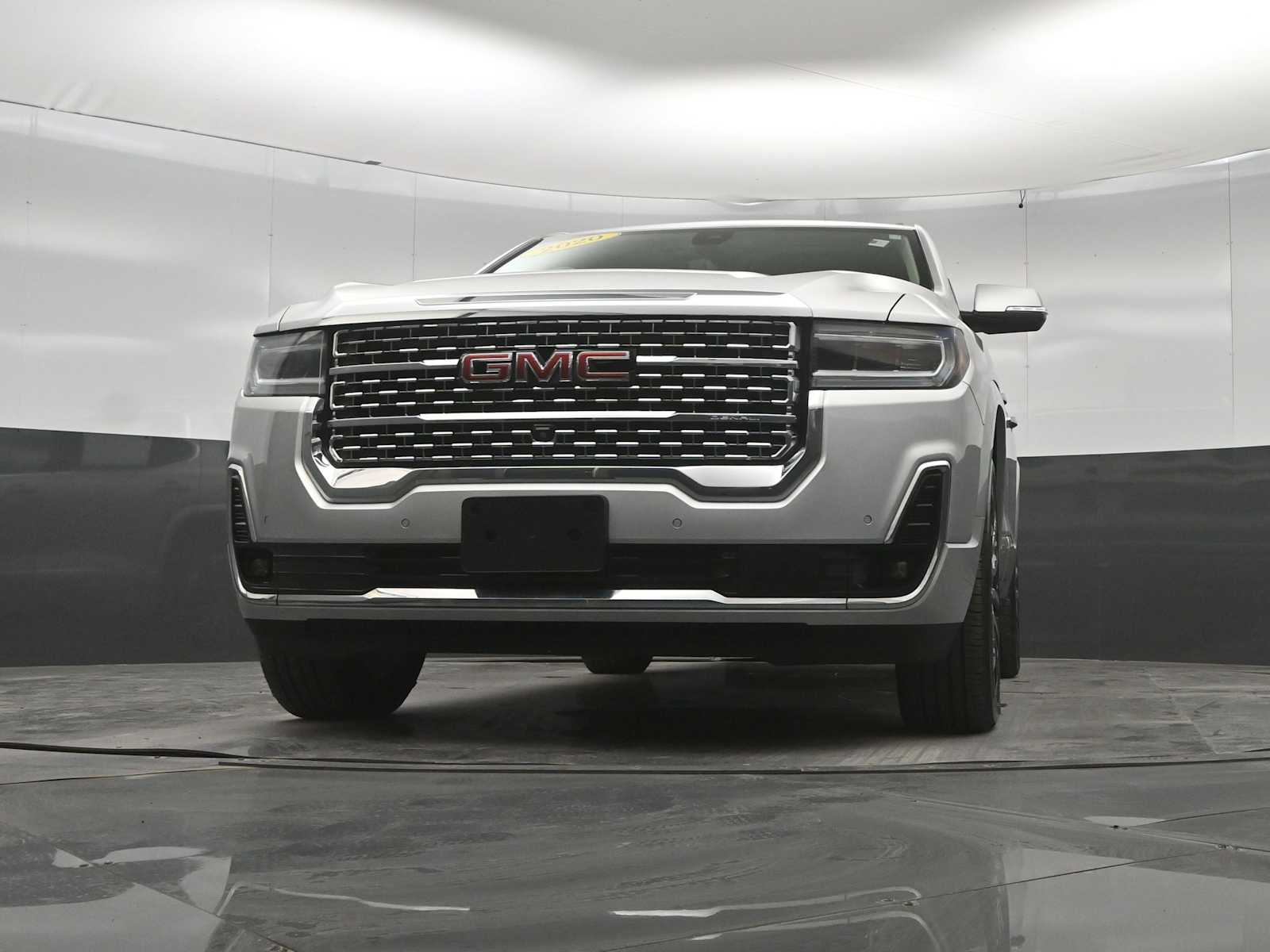 2020 GMC Acadia AWD Denali