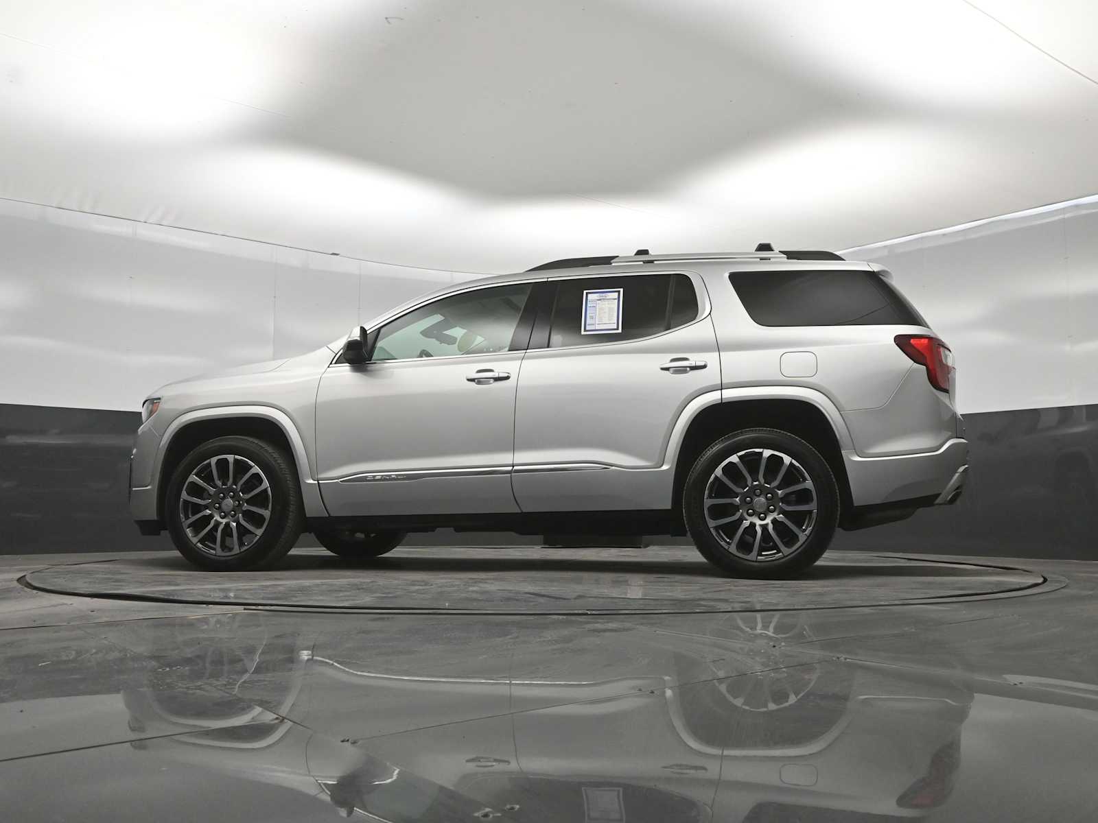 2020 GMC Acadia AWD Denali