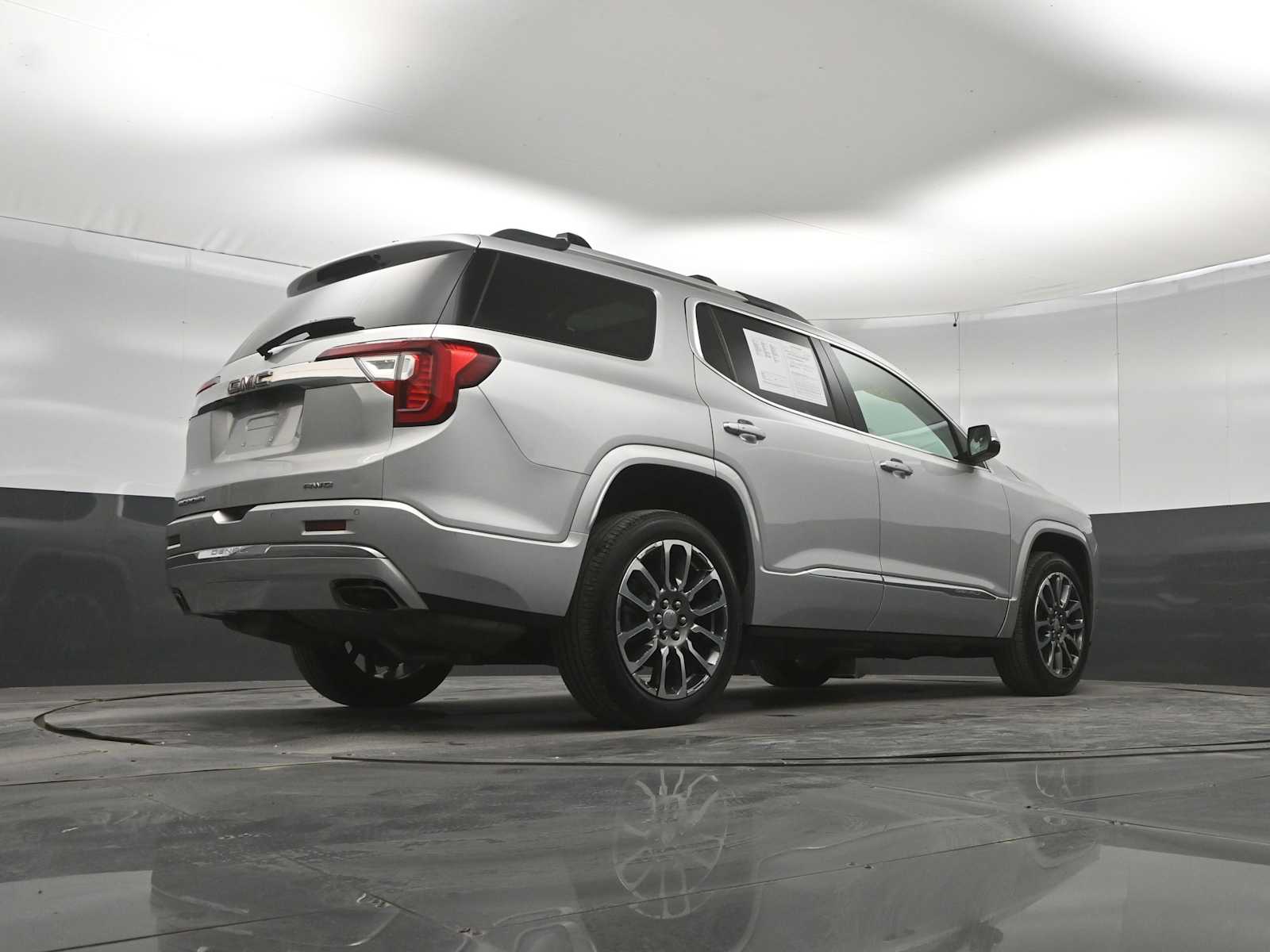 2020 GMC Acadia AWD Denali