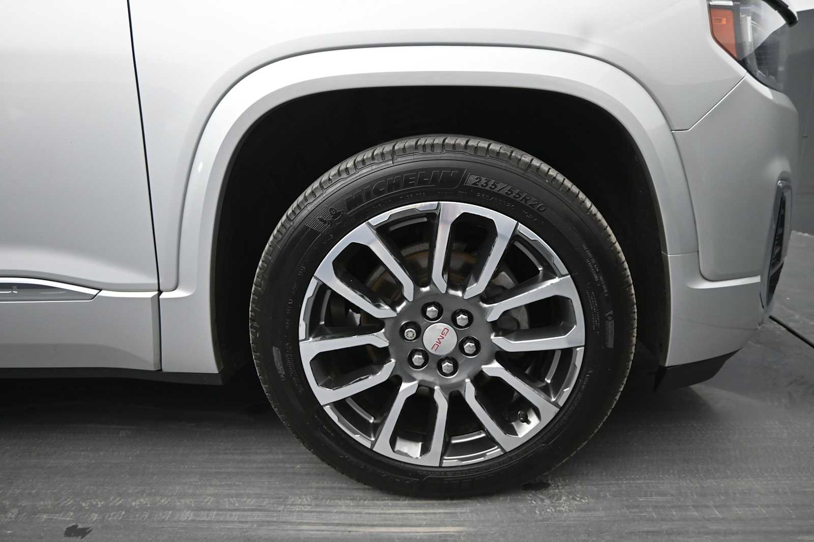 2020 GMC Acadia AWD Denali