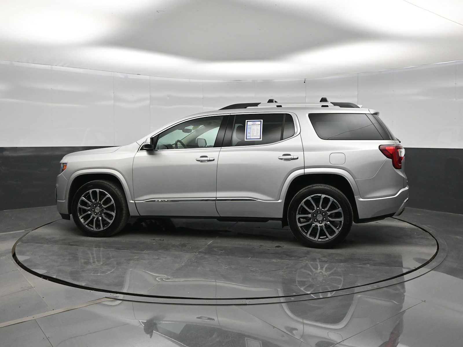 2020 GMC Acadia AWD Denali