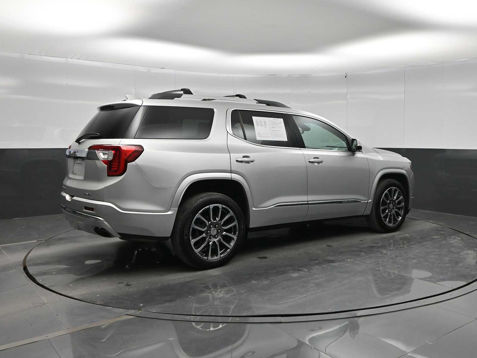 2020 GMC Acadia AWD Denali