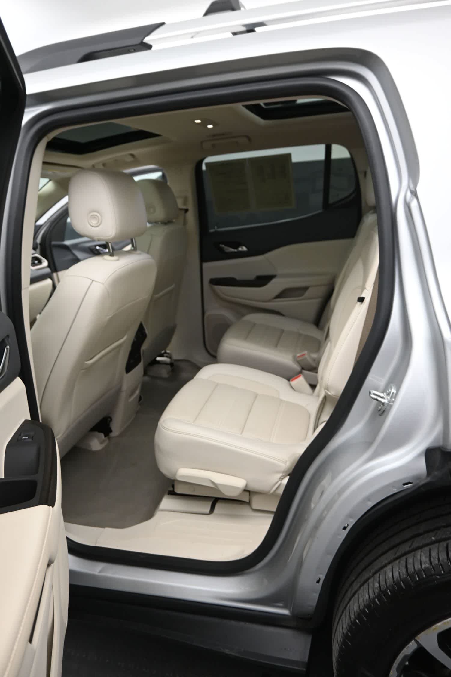 2020 GMC Acadia AWD Denali