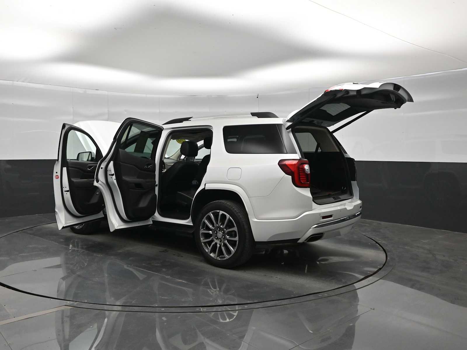 2022 GMC Acadia AWD Denali
