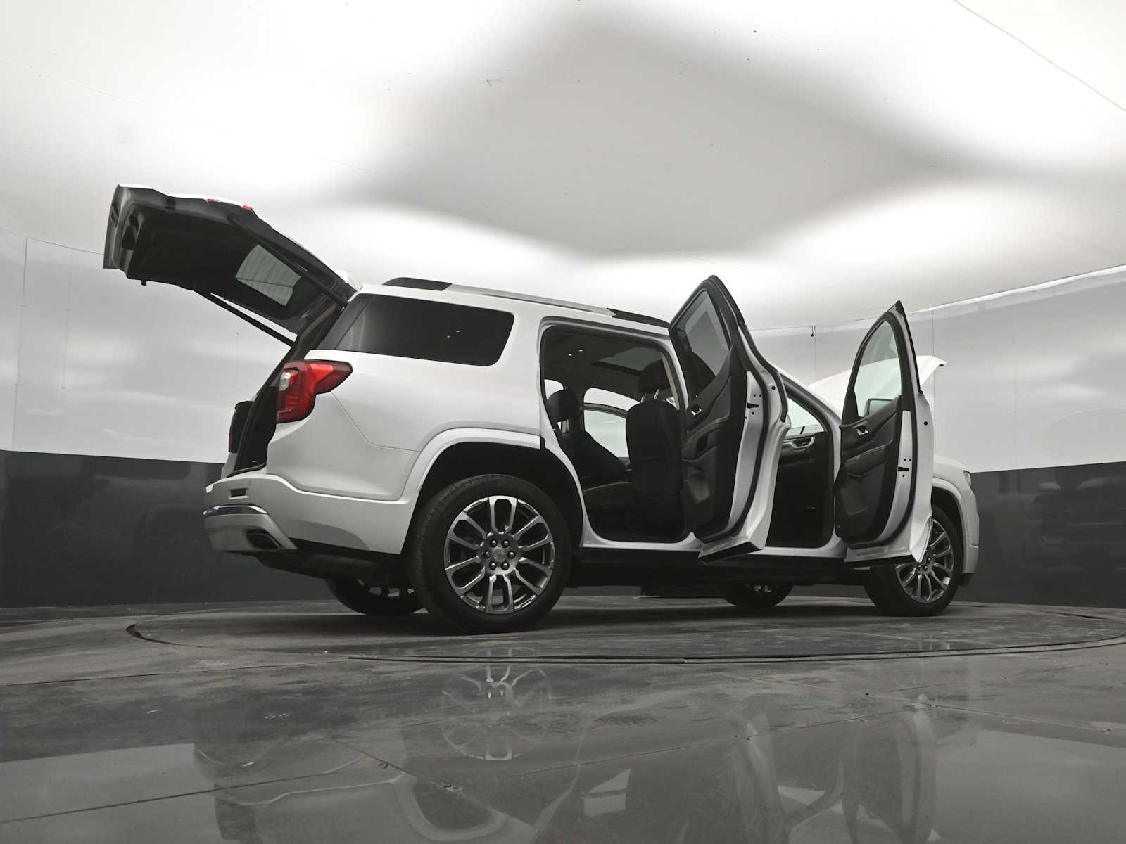 2022 GMC Acadia AWD Denali