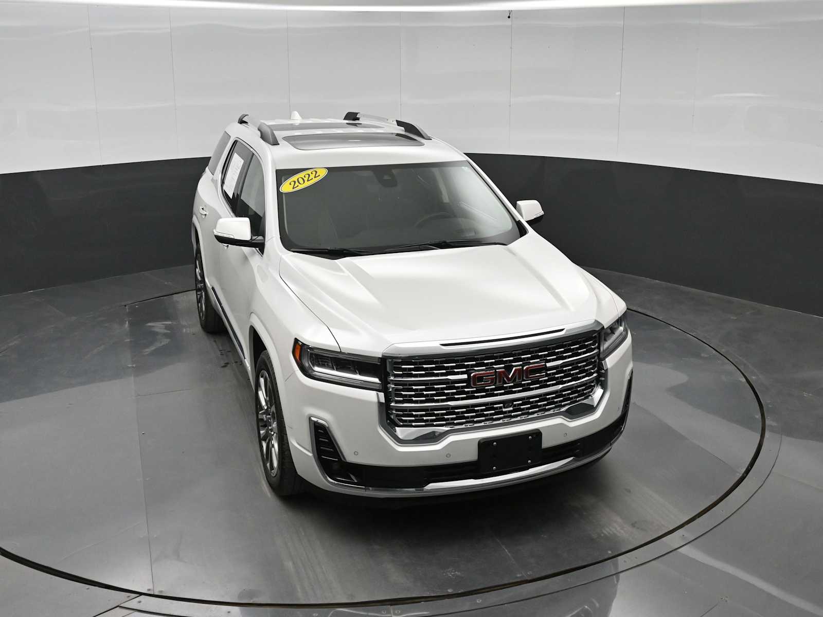 2022 GMC Acadia AWD Denali