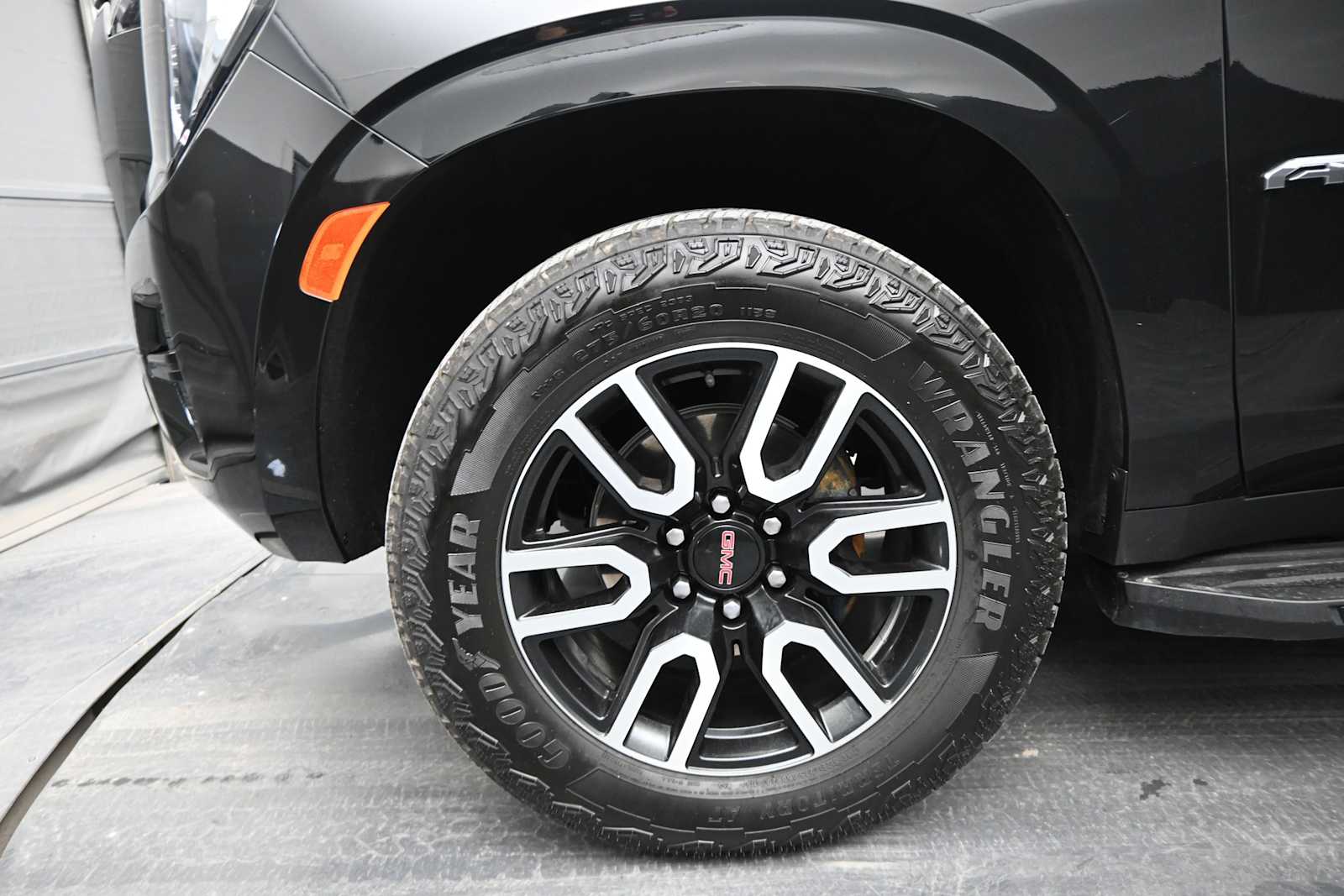 2024 GMC Yukon AT4