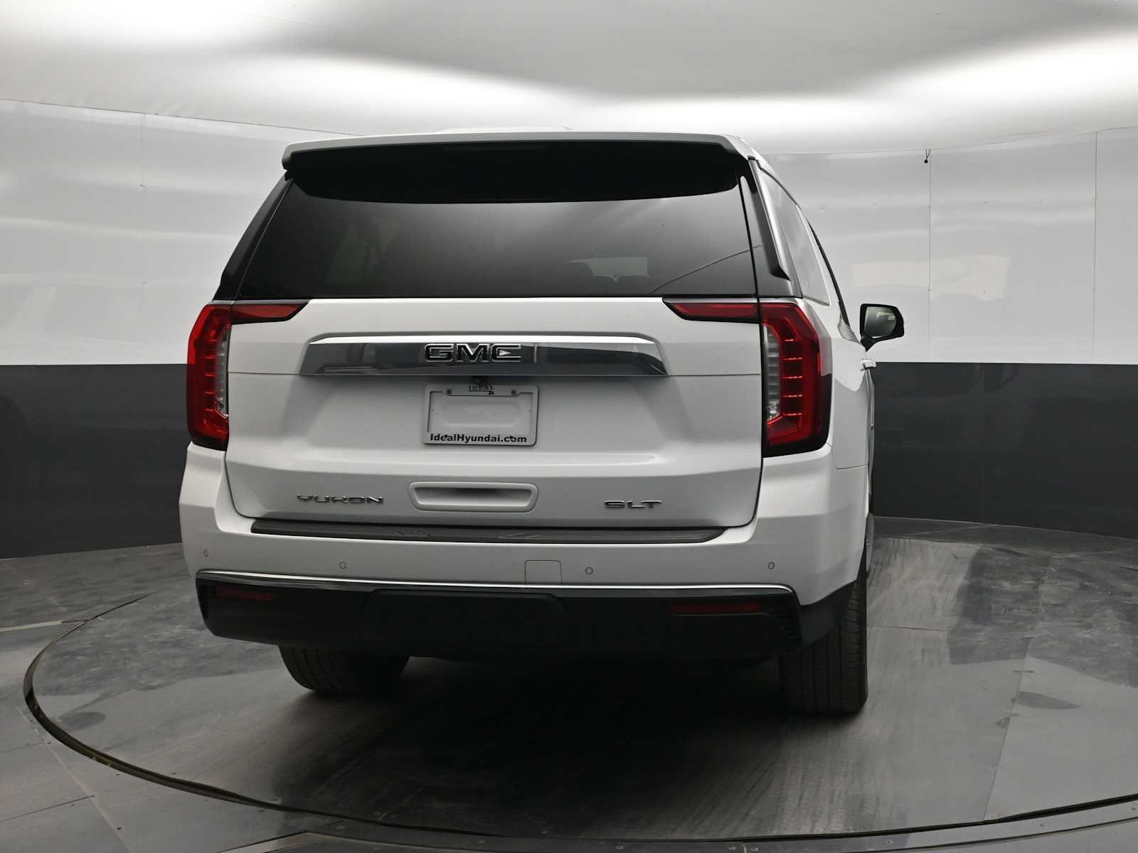 2022 GMC Yukon XL SLT