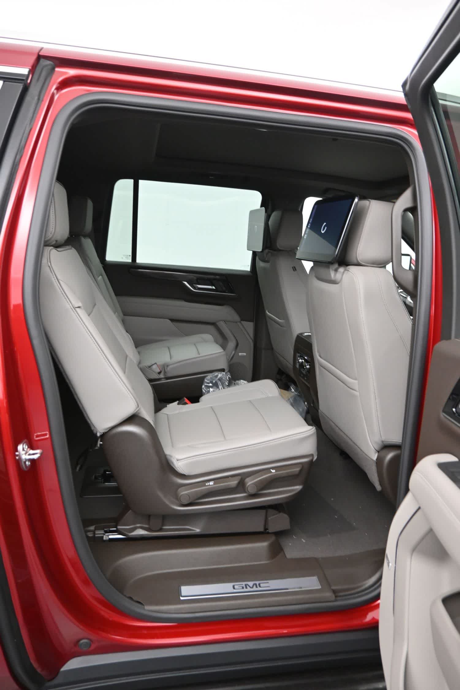 2026 GMC Yukon XL 4WD Elevation