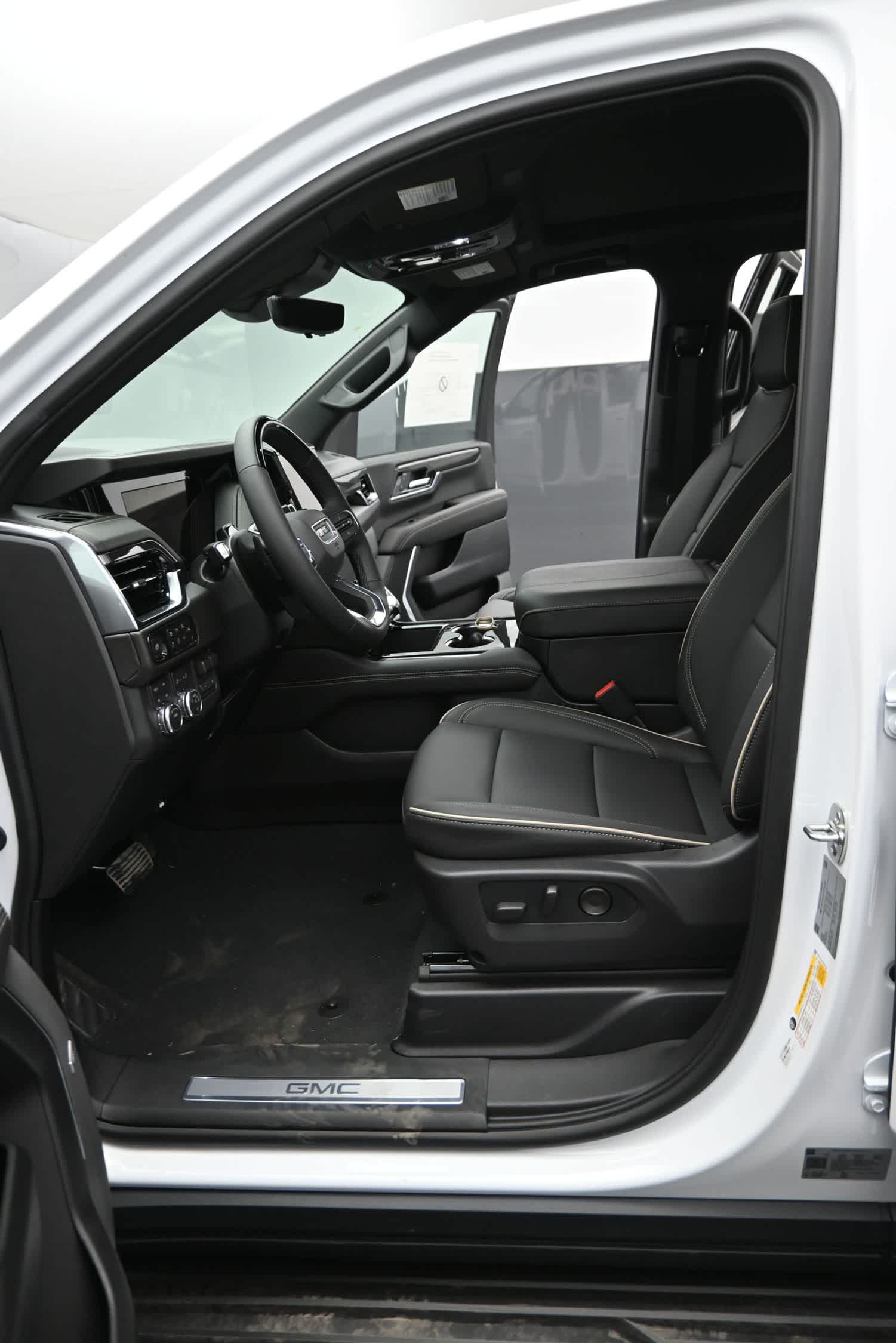 2026 GMC Yukon XL 4WD Elevation