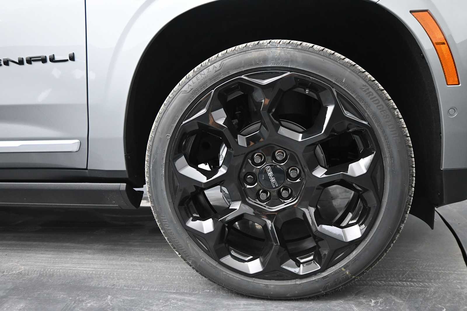 2026 GMC Yukon XL 4WD Denali