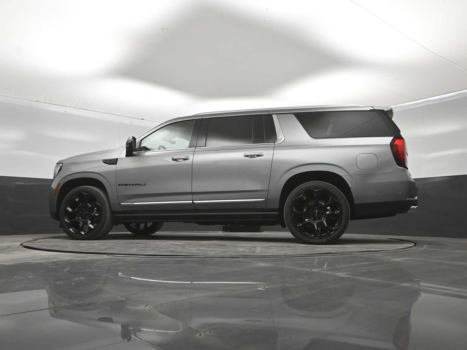 2026 GMC Yukon XL 4WD Denali