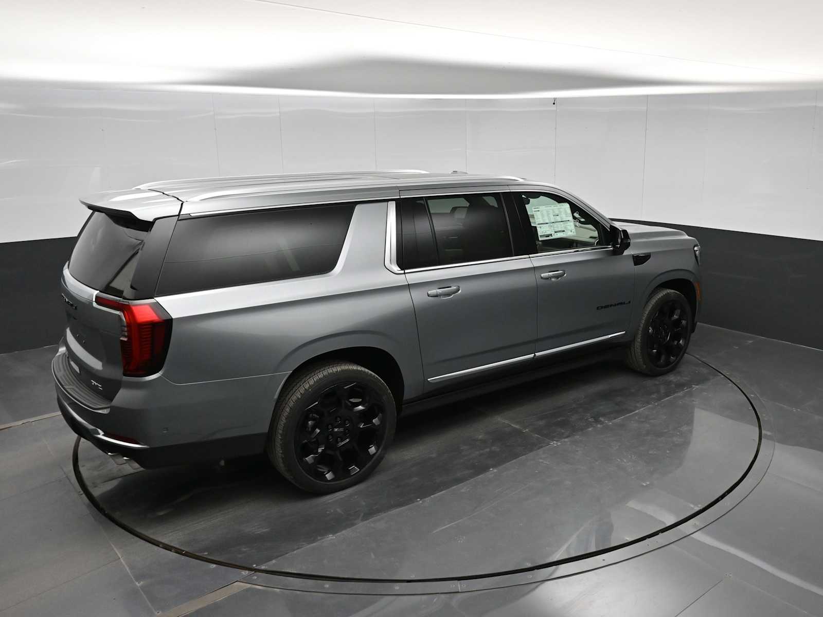 2026 GMC Yukon XL 4WD Denali