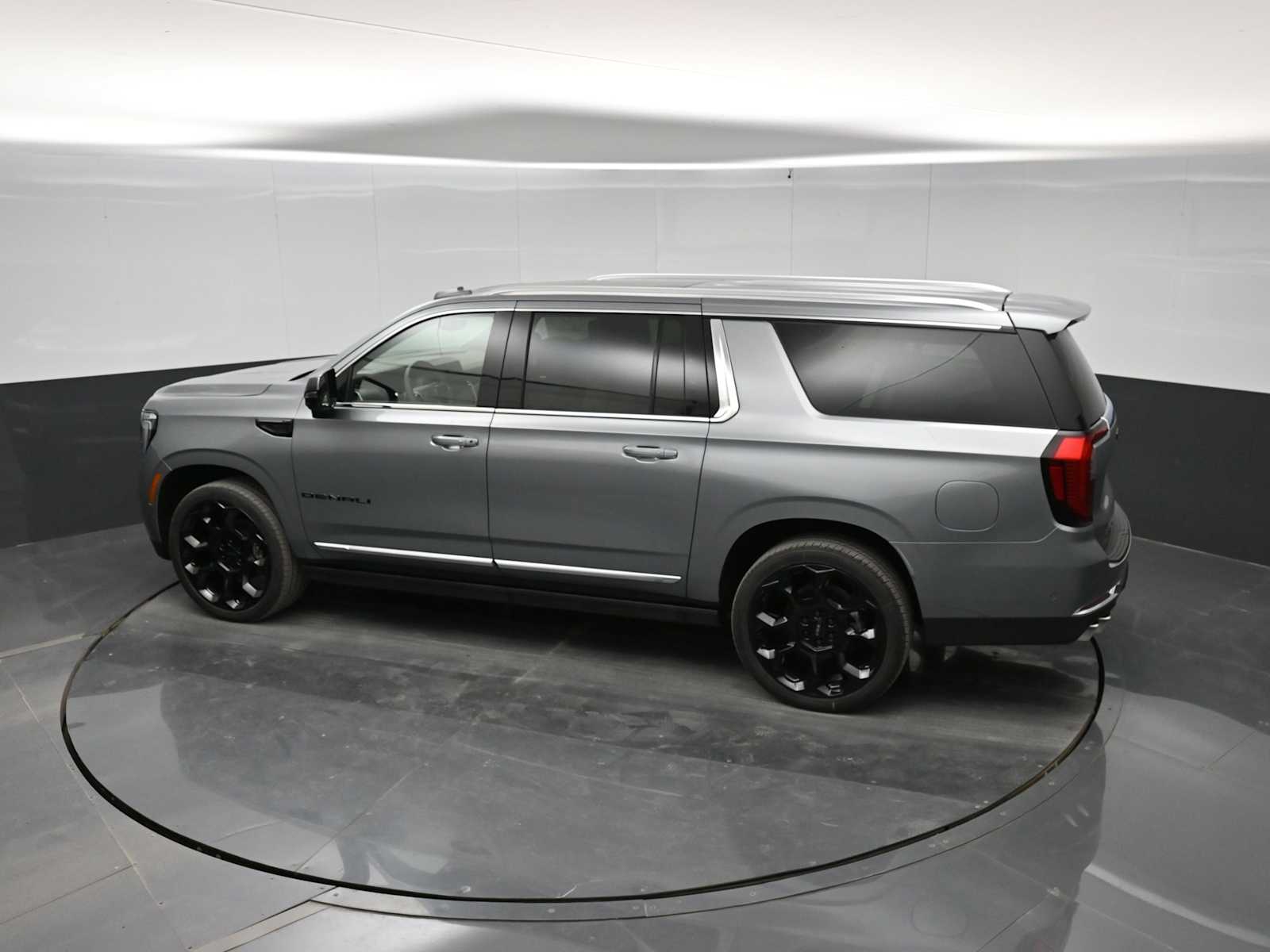 2026 GMC Yukon XL 4WD Denali