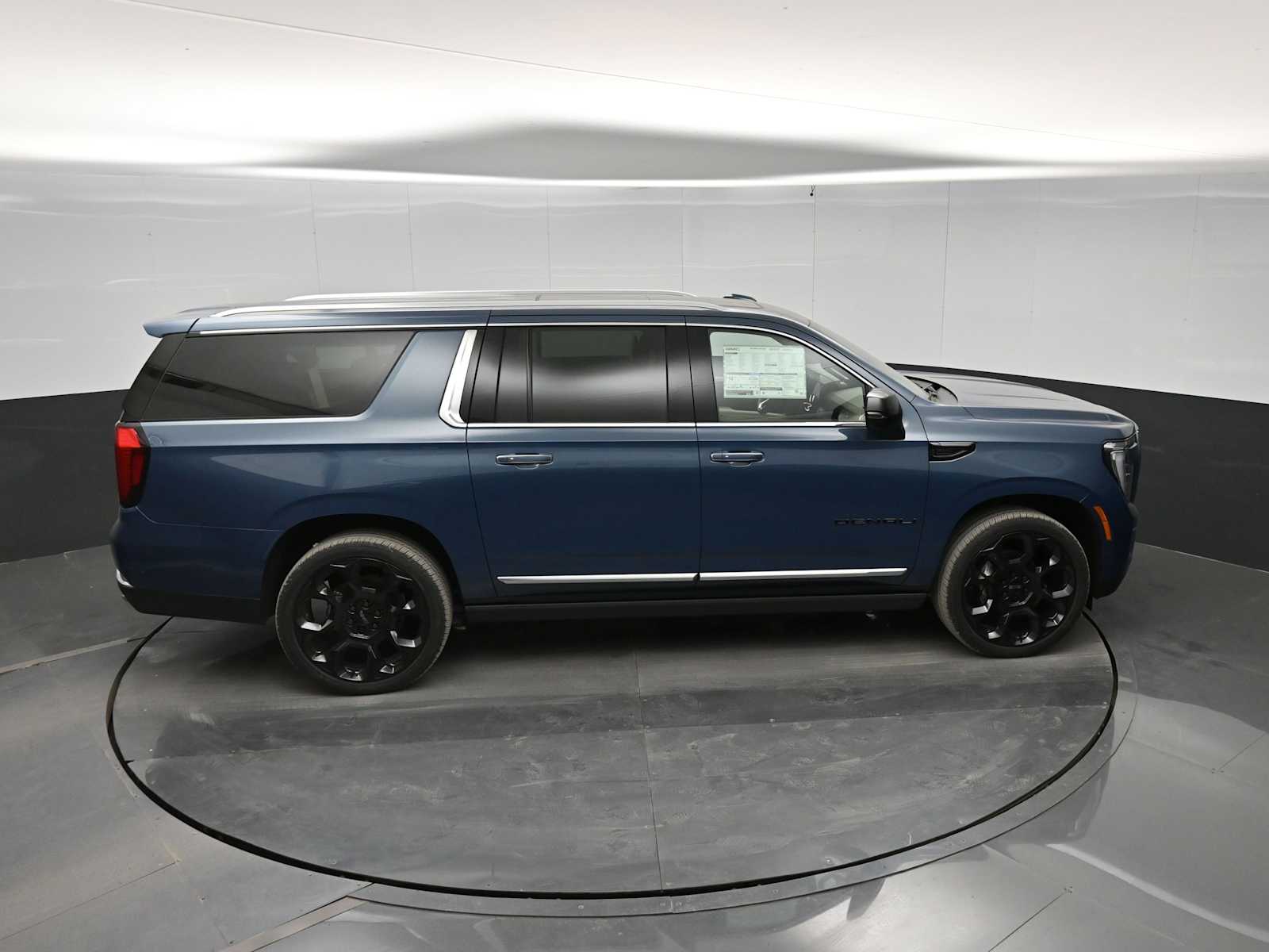 2026 GMC Yukon XL 4WD Denali