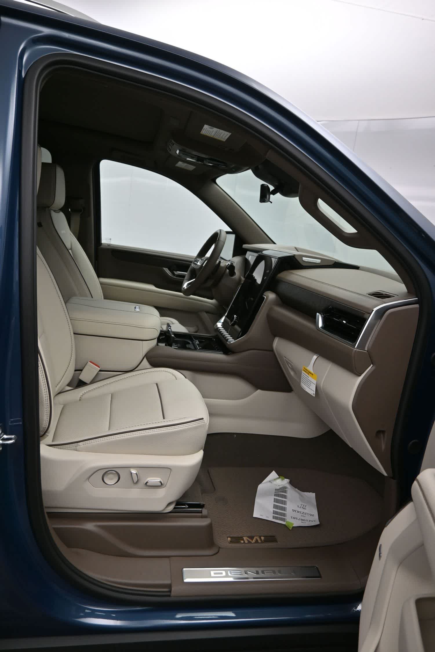 2026 GMC Yukon XL 4WD Denali