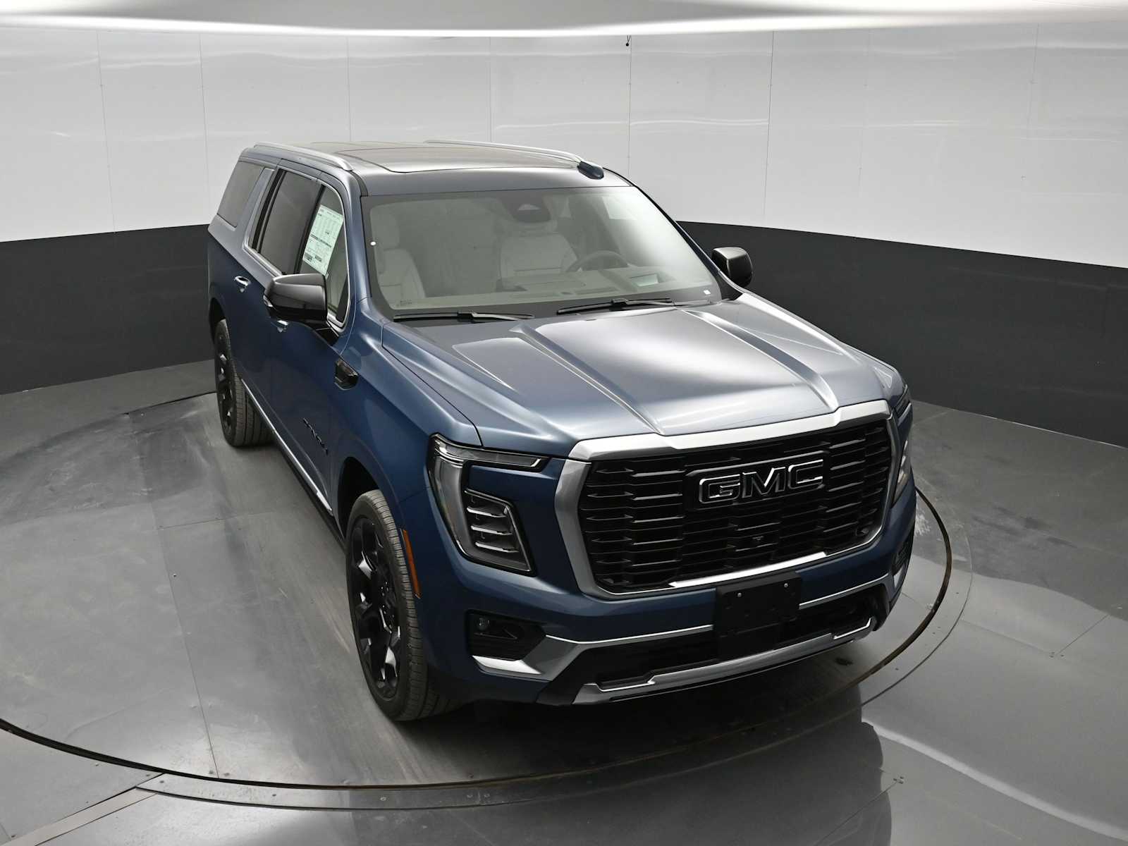 2026 GMC Yukon XL 4WD Denali