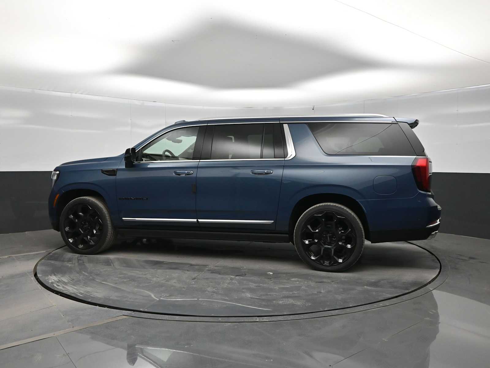 2026 GMC Yukon XL 4WD Denali