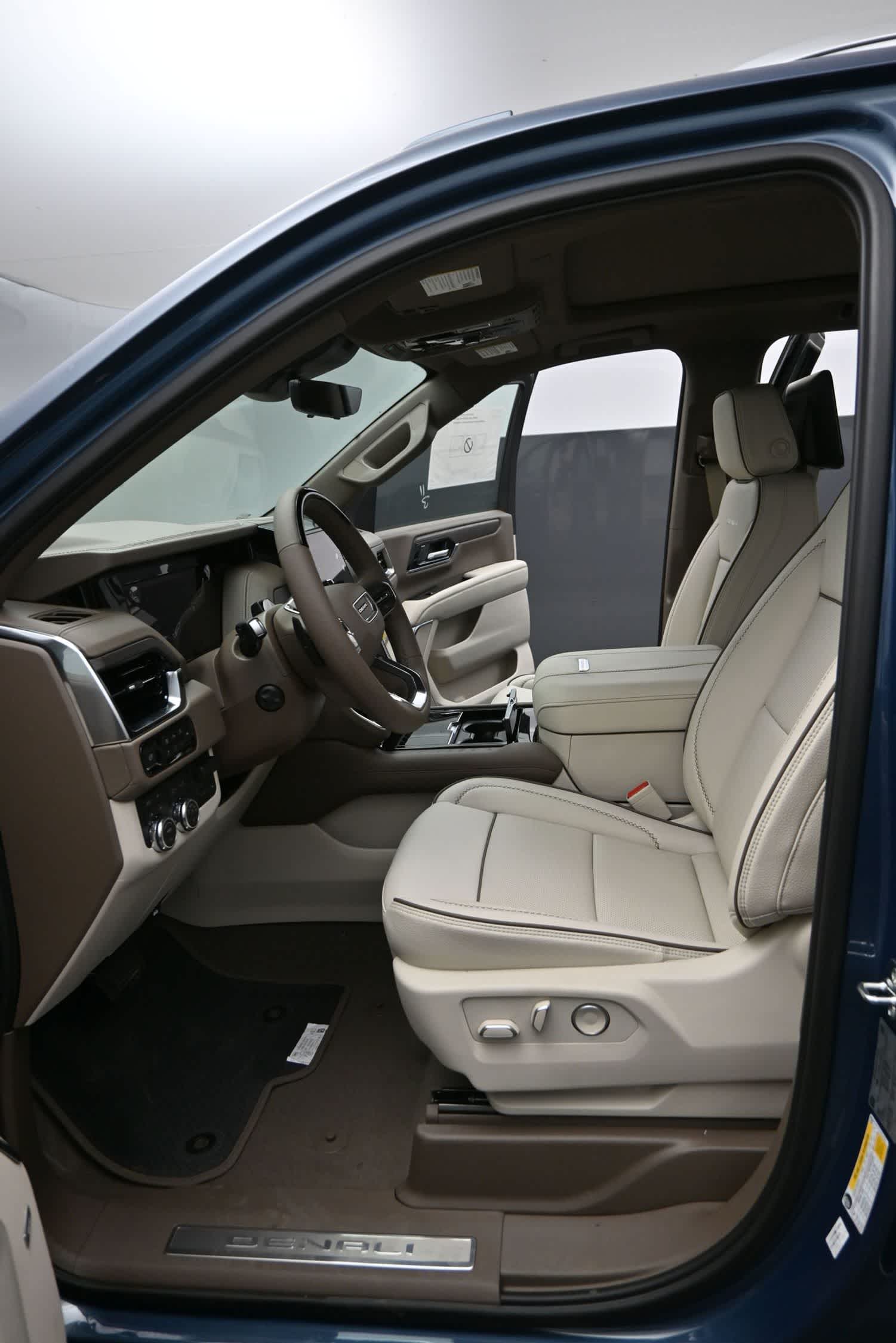 2026 GMC Yukon XL 4WD Denali