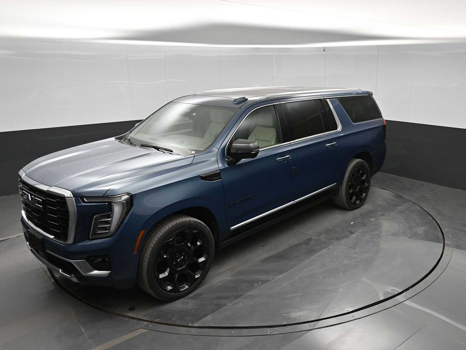 2026 GMC Yukon XL 4WD Denali