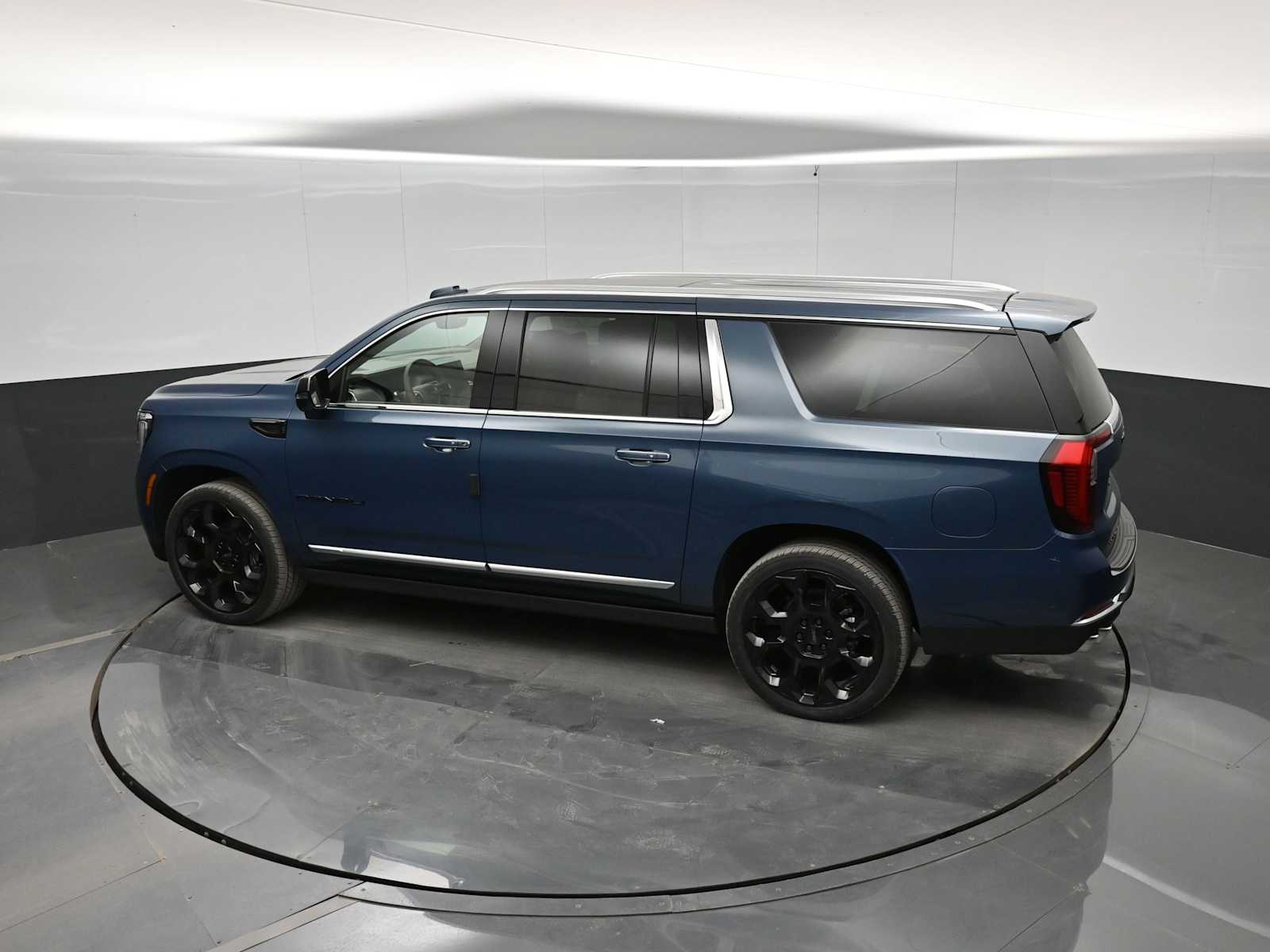 2026 GMC Yukon XL 4WD Denali