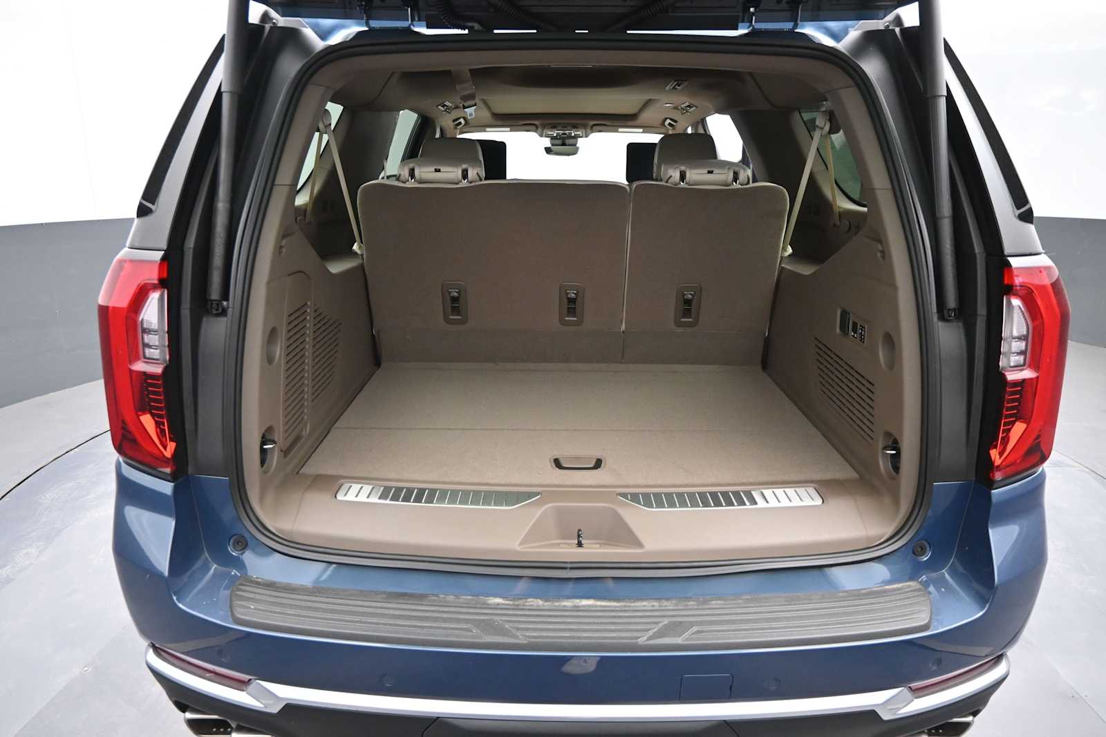2026 GMC Yukon XL 4WD Denali