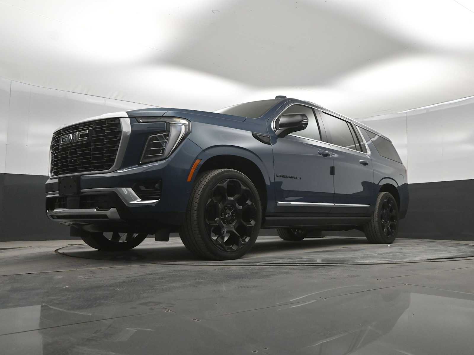 2026 GMC Yukon XL 4WD Denali