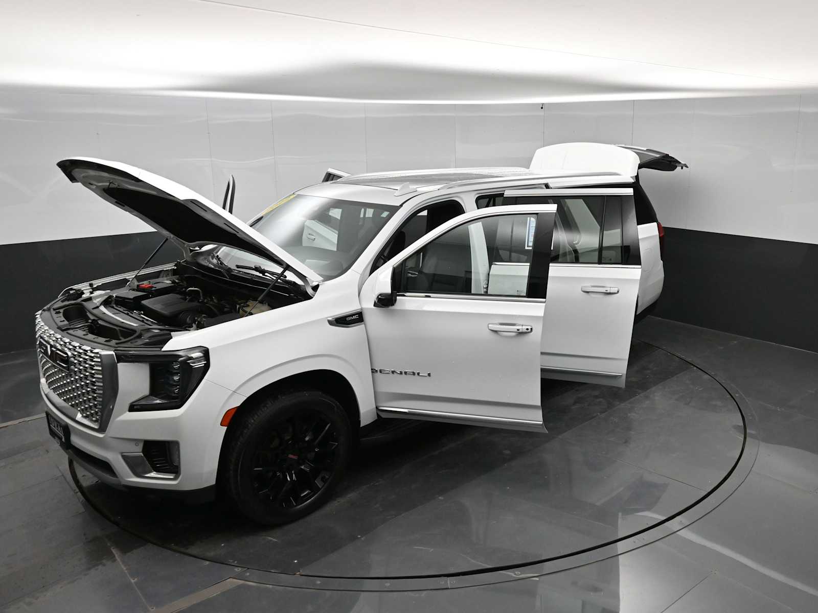 2022 GMC Yukon XL Denali