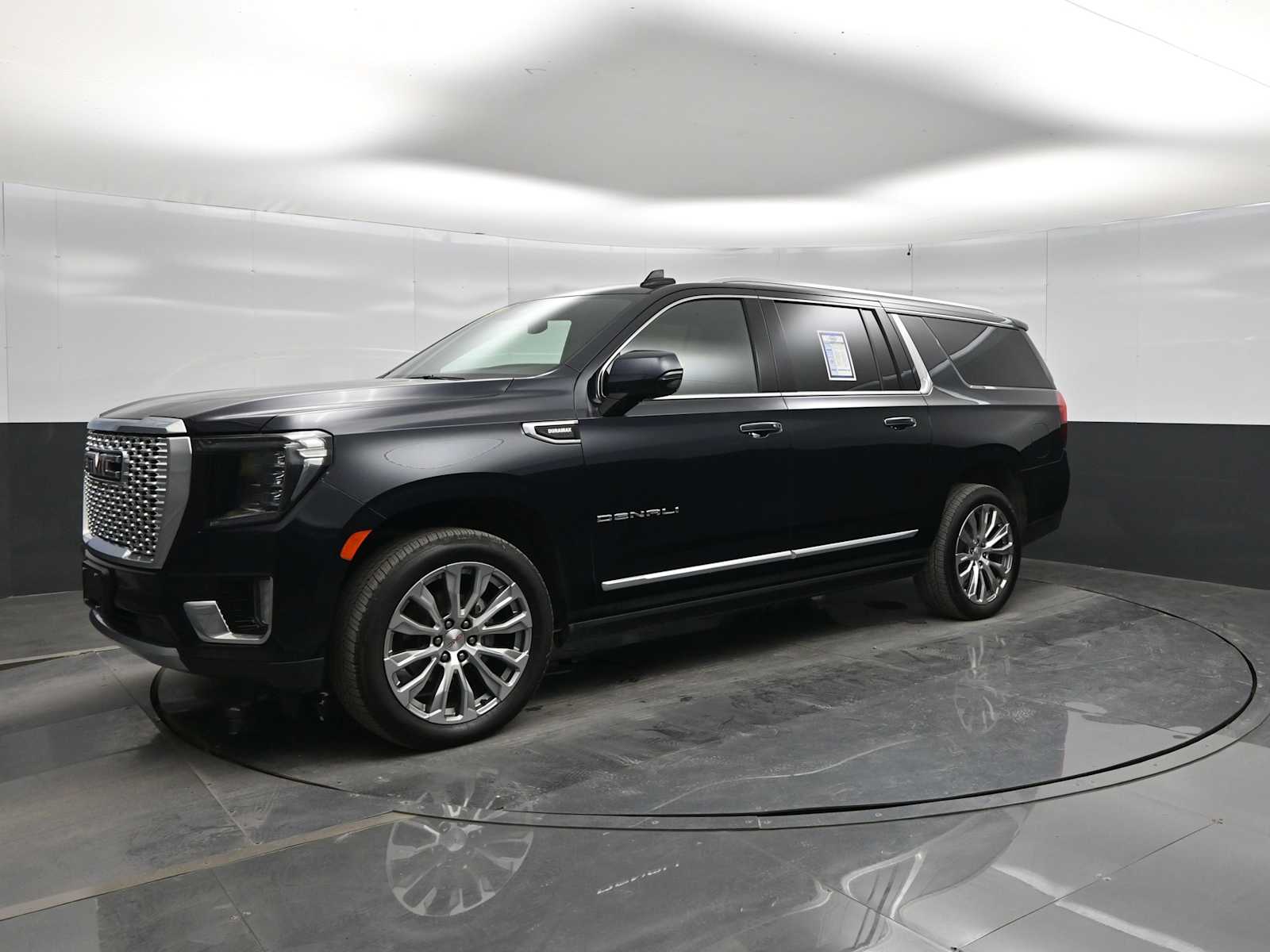 2023 GMC Yukon XL 4WD Denali