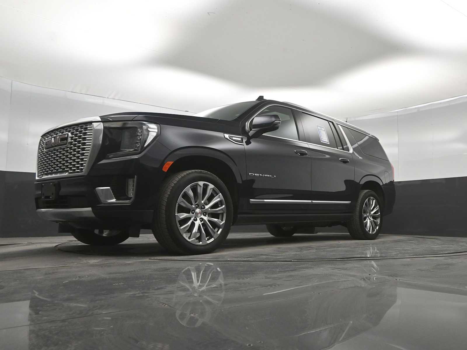 2023 GMC Yukon XL 4WD Denali