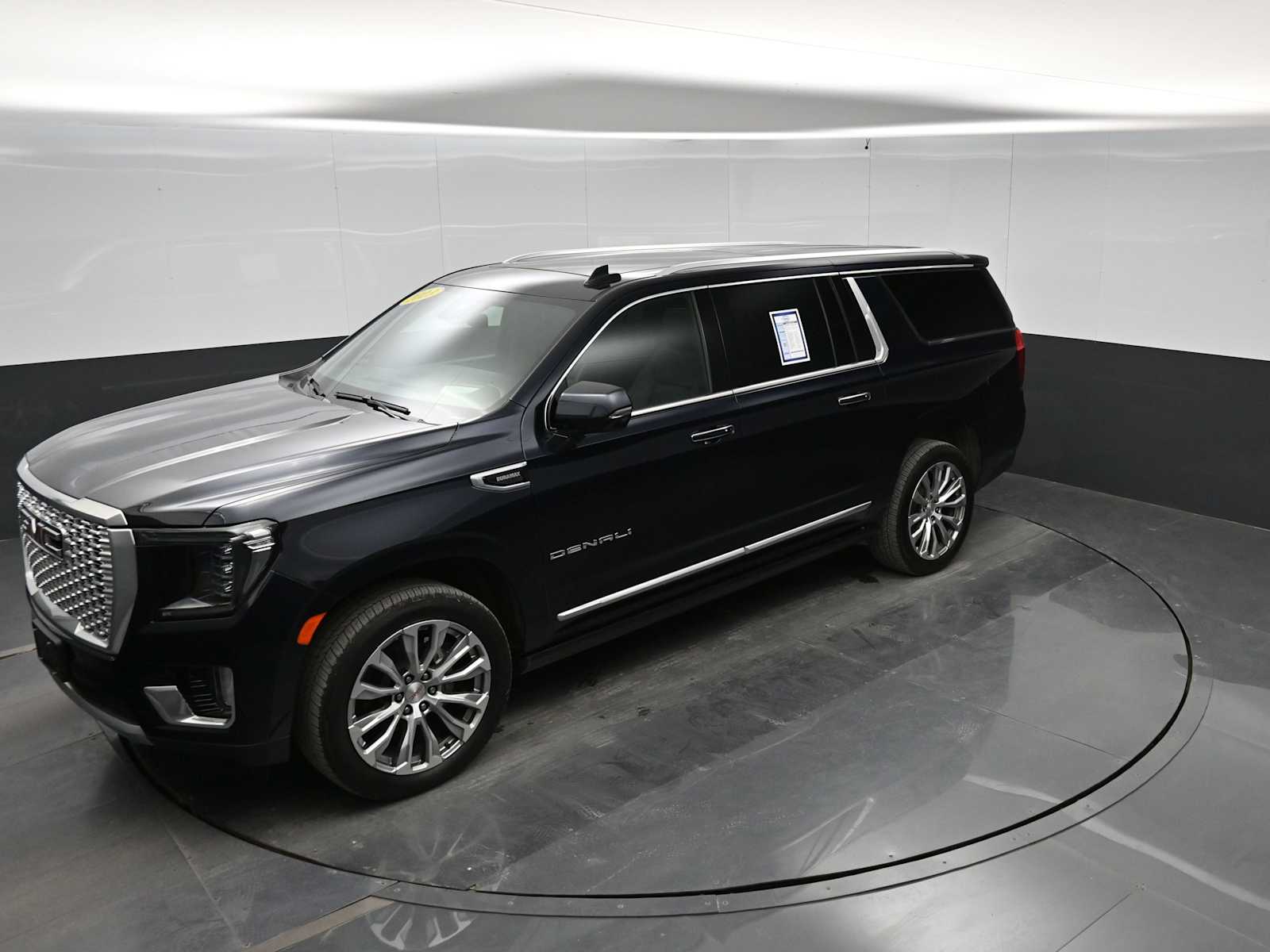 2023 GMC Yukon XL 4WD Denali