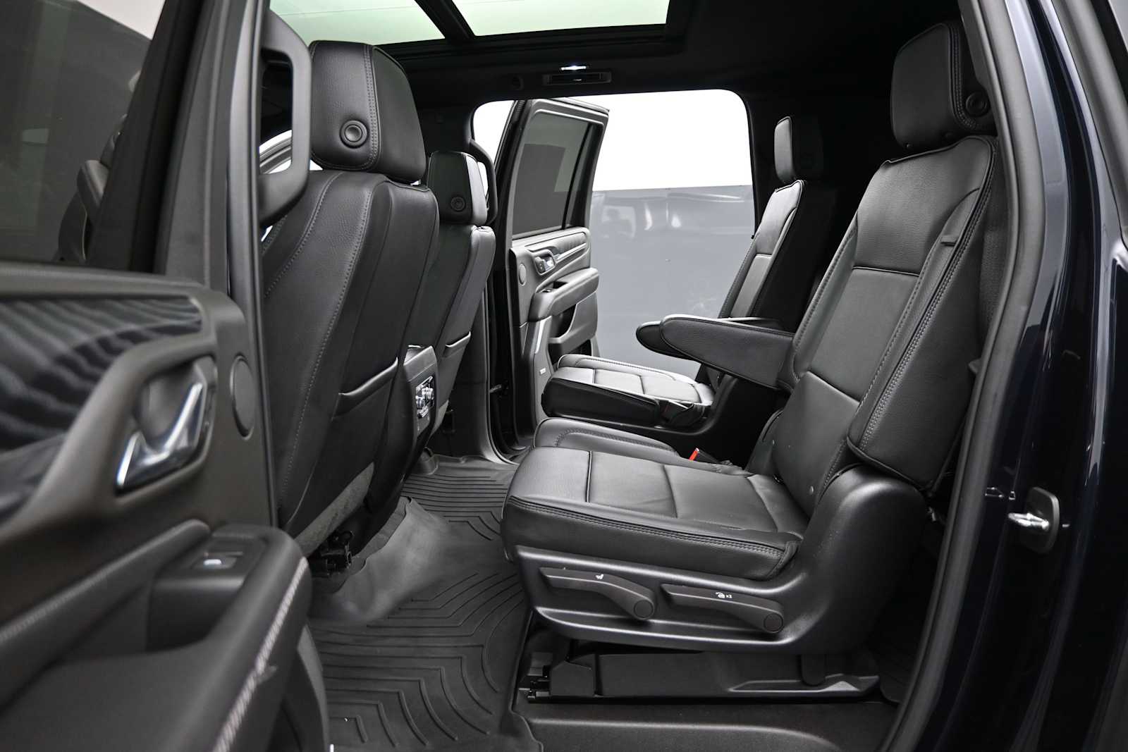 2023 GMC Yukon XL 4WD Denali