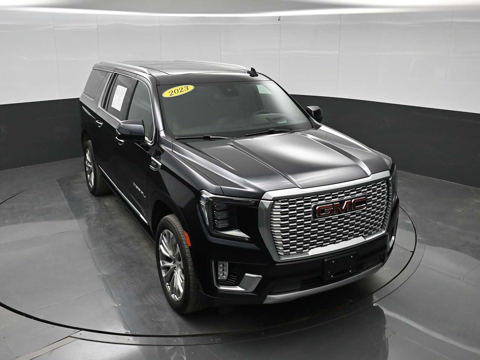 2023 GMC Yukon XL 4WD Denali