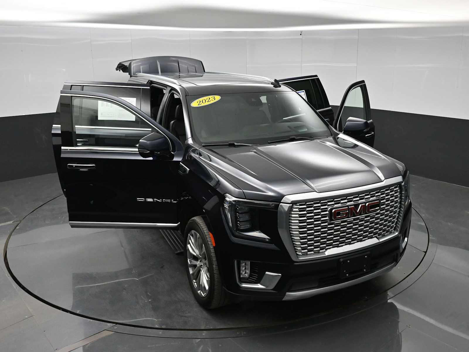 2023 GMC Yukon XL 4WD Denali