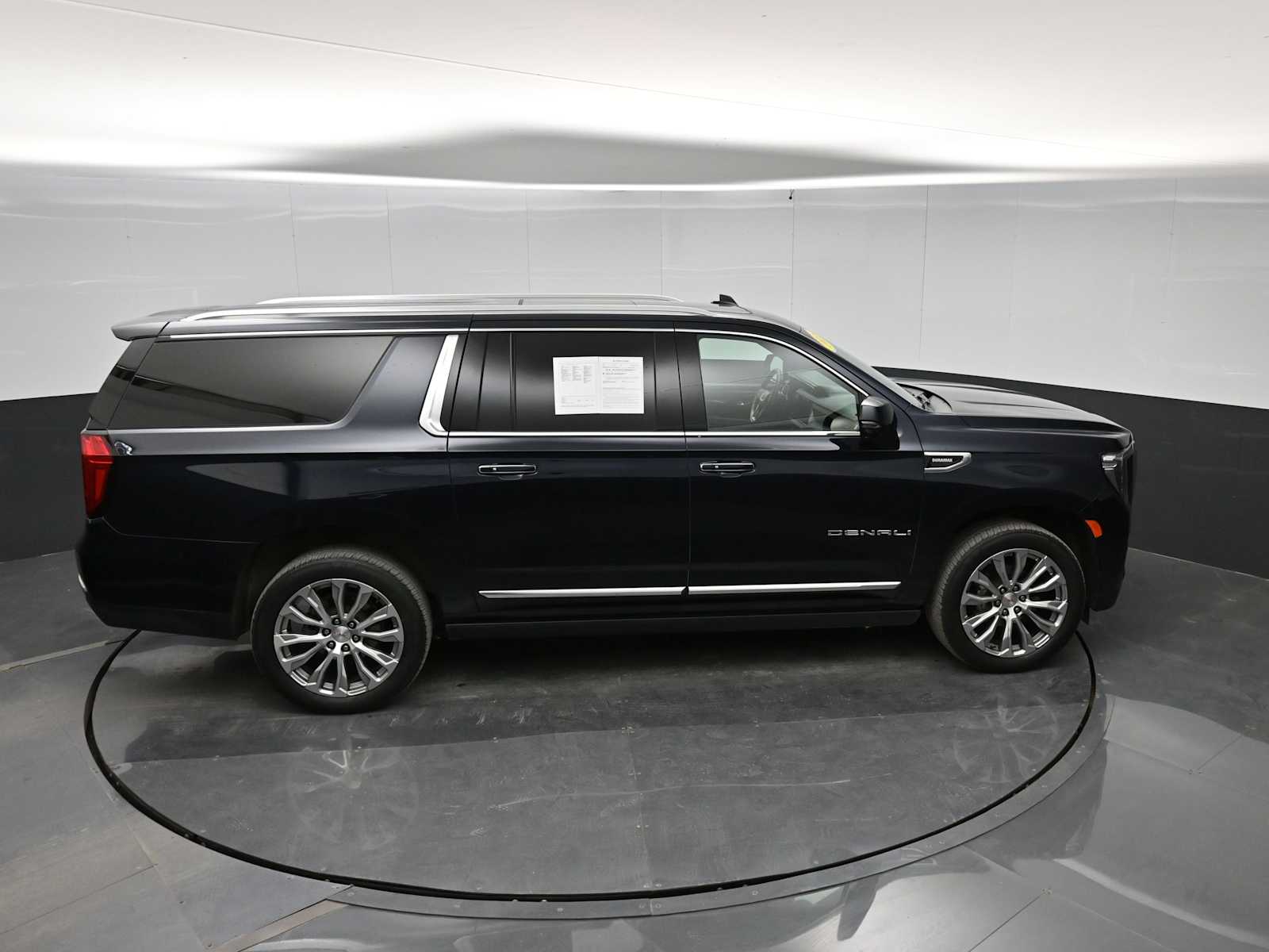 2023 GMC Yukon XL 4WD Denali