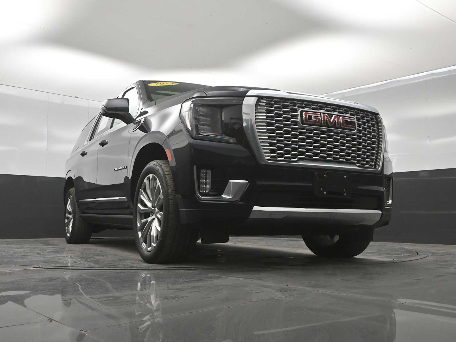 2023 GMC Yukon XL 4WD Denali