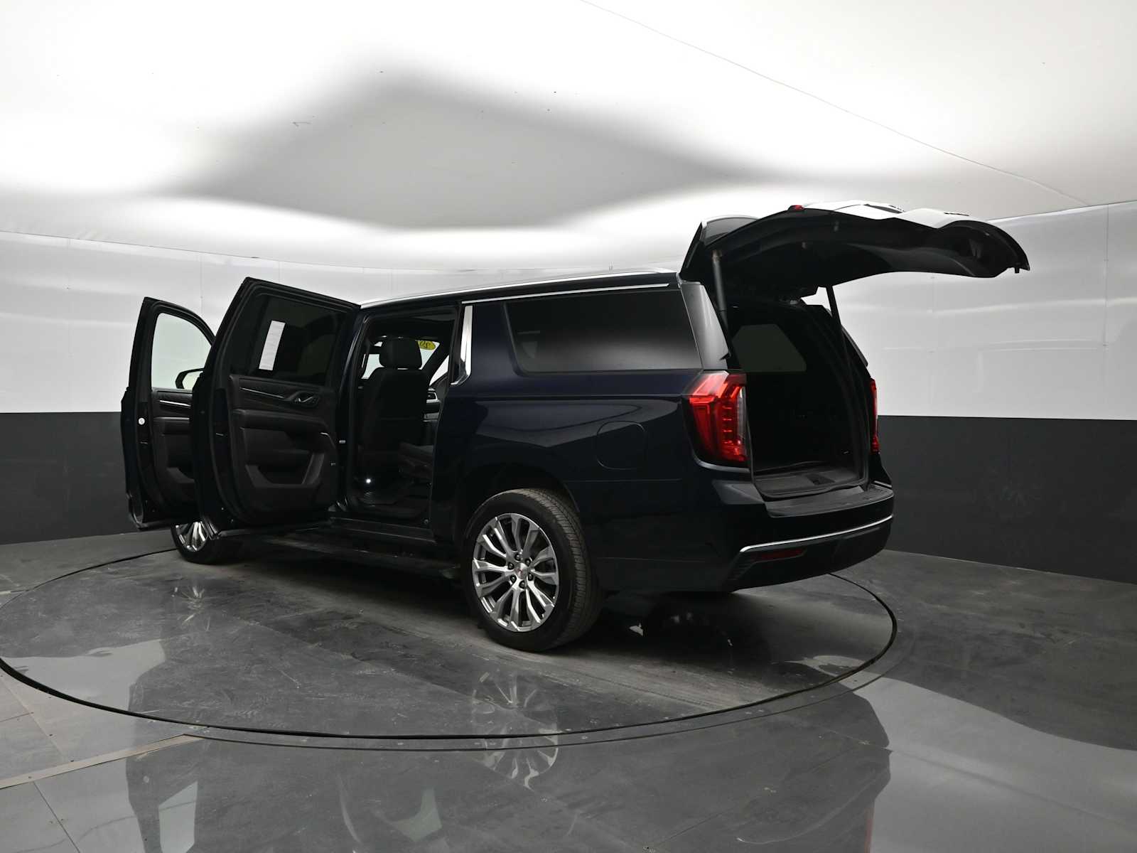 2023 GMC Yukon XL 4WD Denali