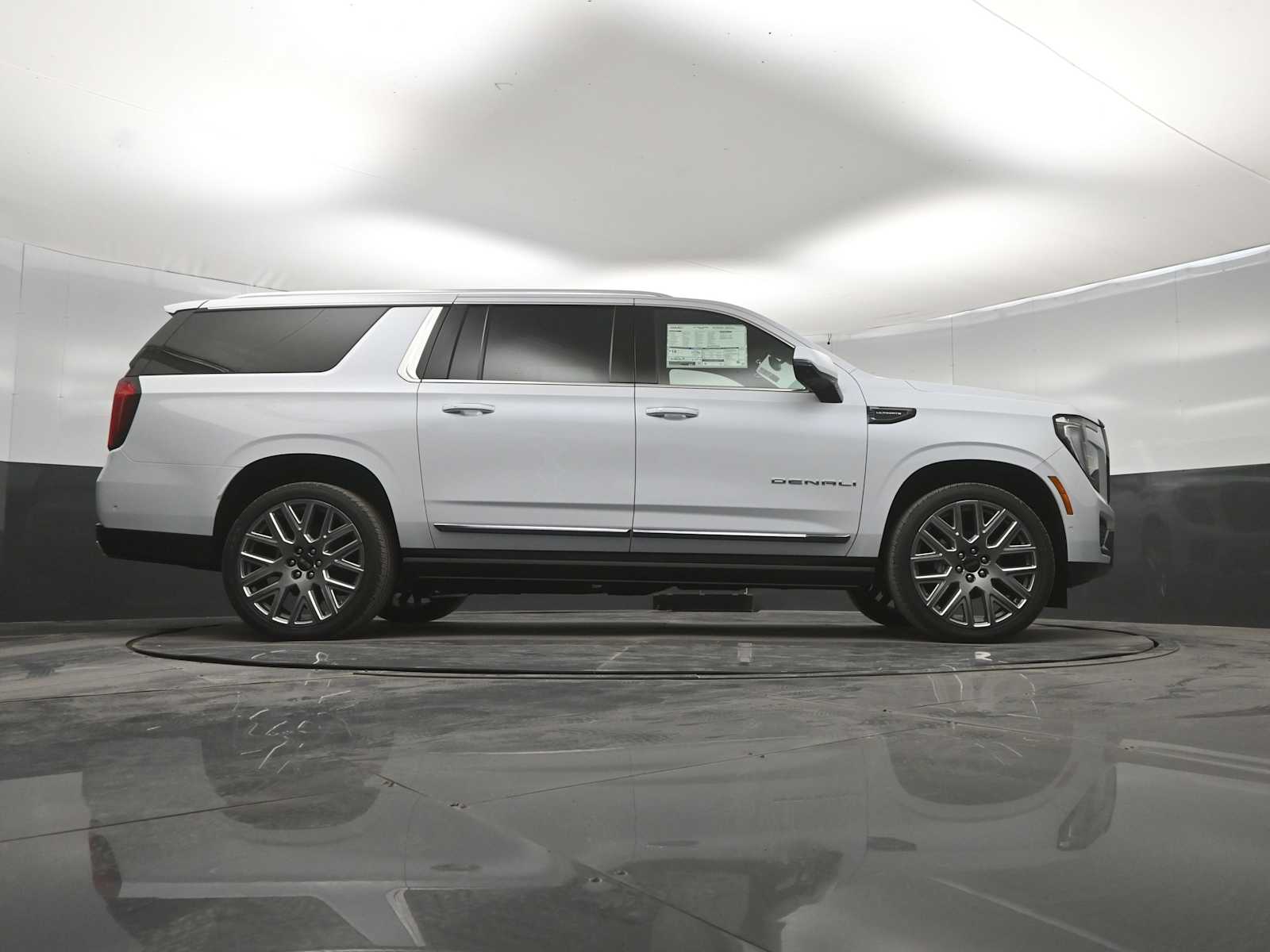 2026 GMC Yukon XL 4WD Denali Ultimate