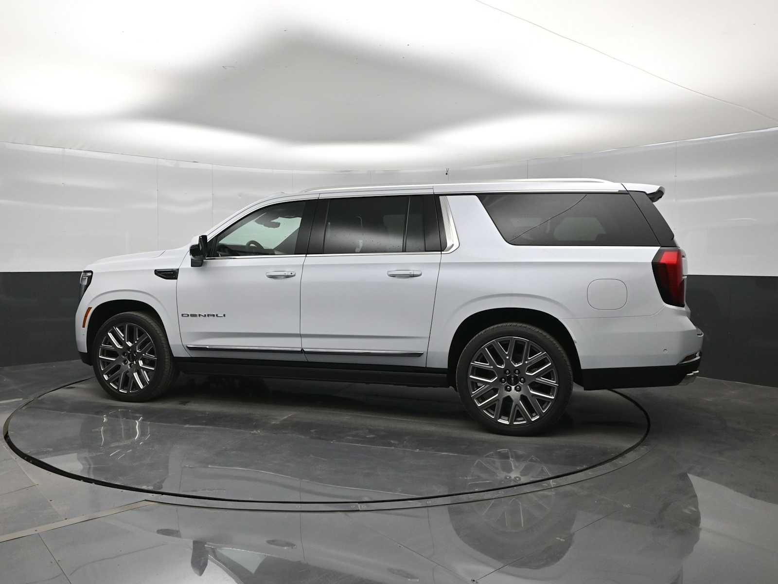 2026 GMC Yukon XL 4WD Denali Ultimate
