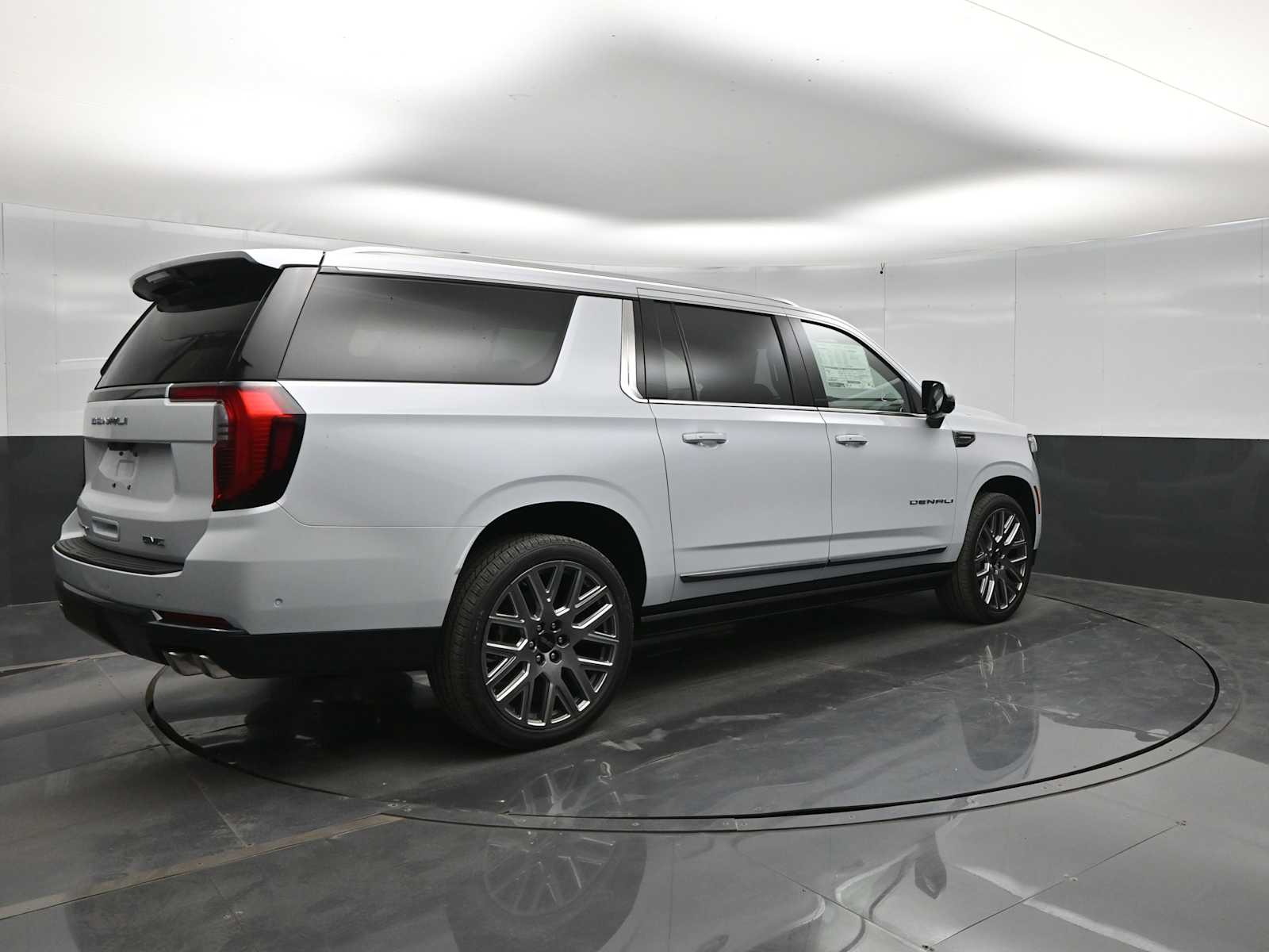 2026 GMC Yukon XL 4WD Denali Ultimate